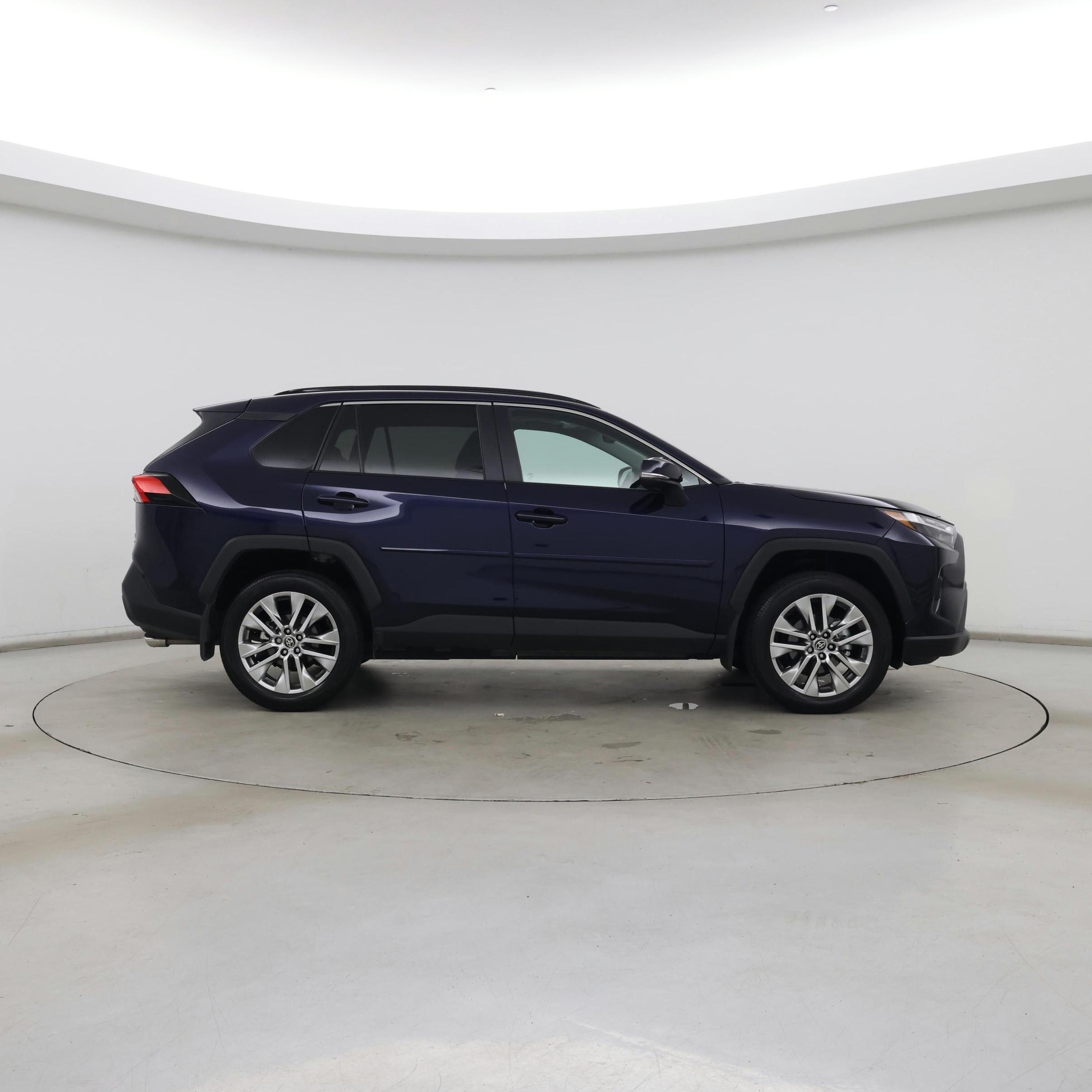 Thumbnail: 2025 Toyota RAV4 - 7