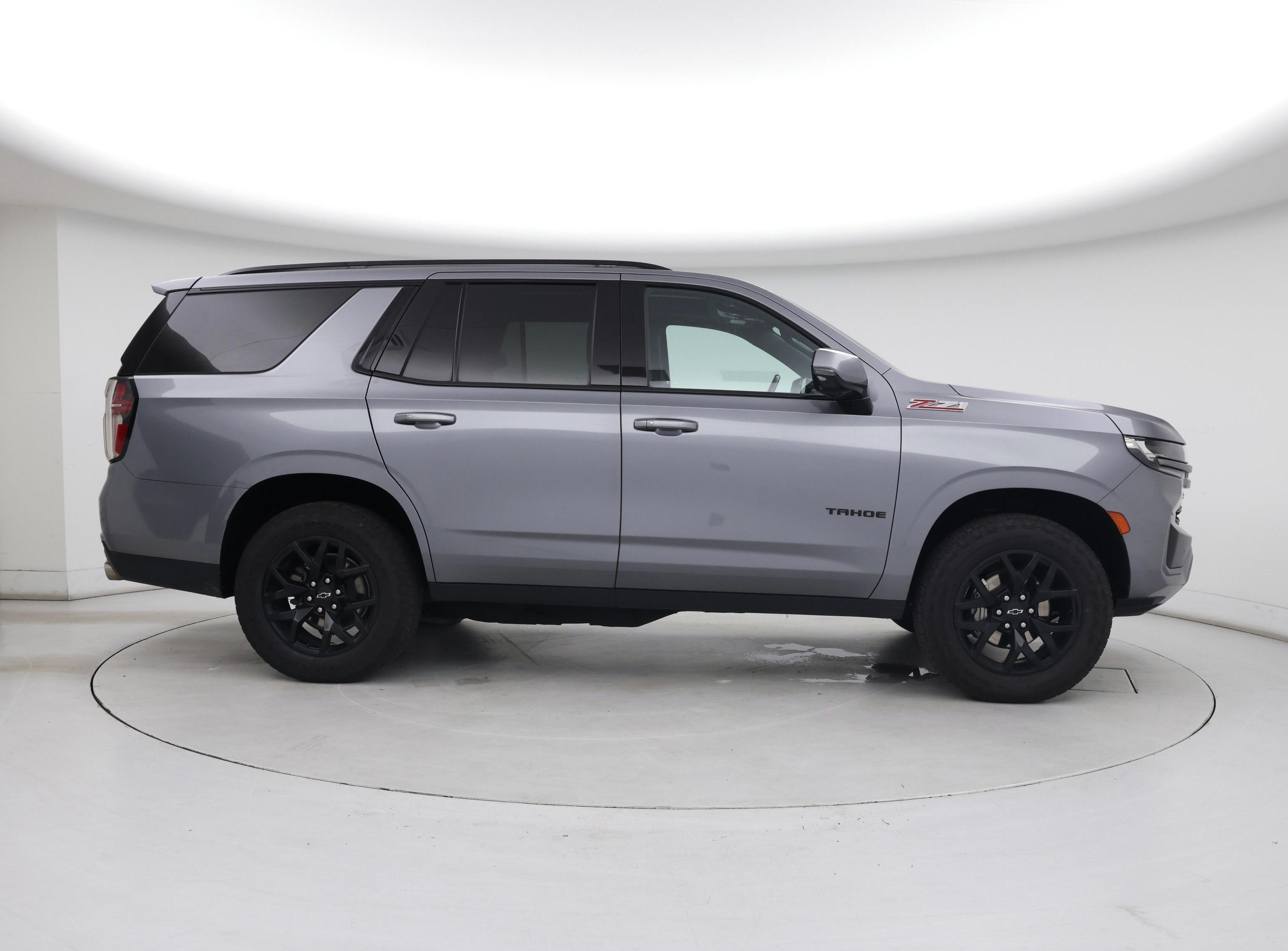 Thumbnail: 2022 Chevrolet Tahoe - 7