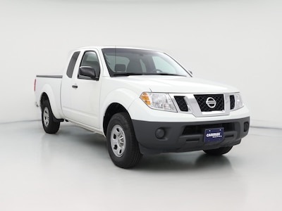 White 2017 Nissan Frontier SV