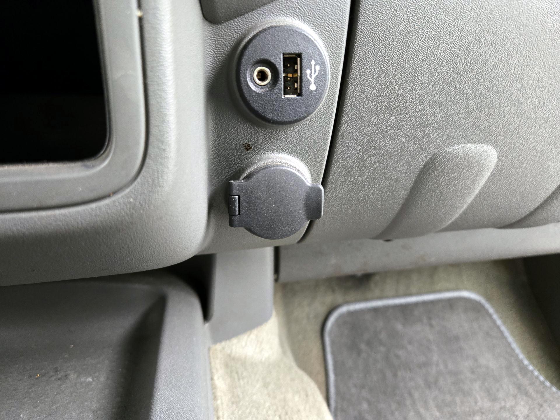 Thumbnail: 2017 Nissan Frontier - 17