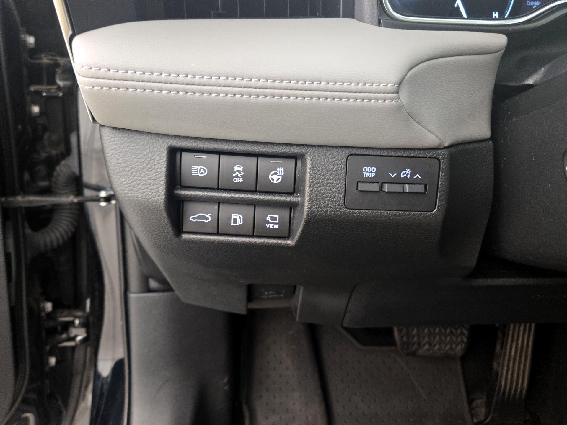 Thumbnail: 2019 Toyota Avalon - 13