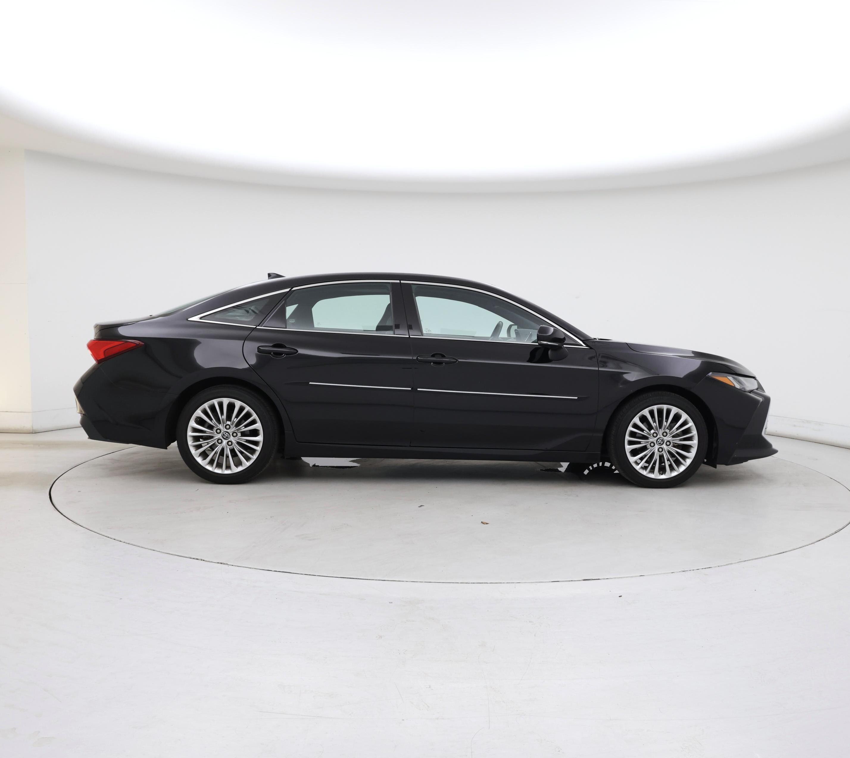 Thumbnail: 2019 Toyota Avalon - 7