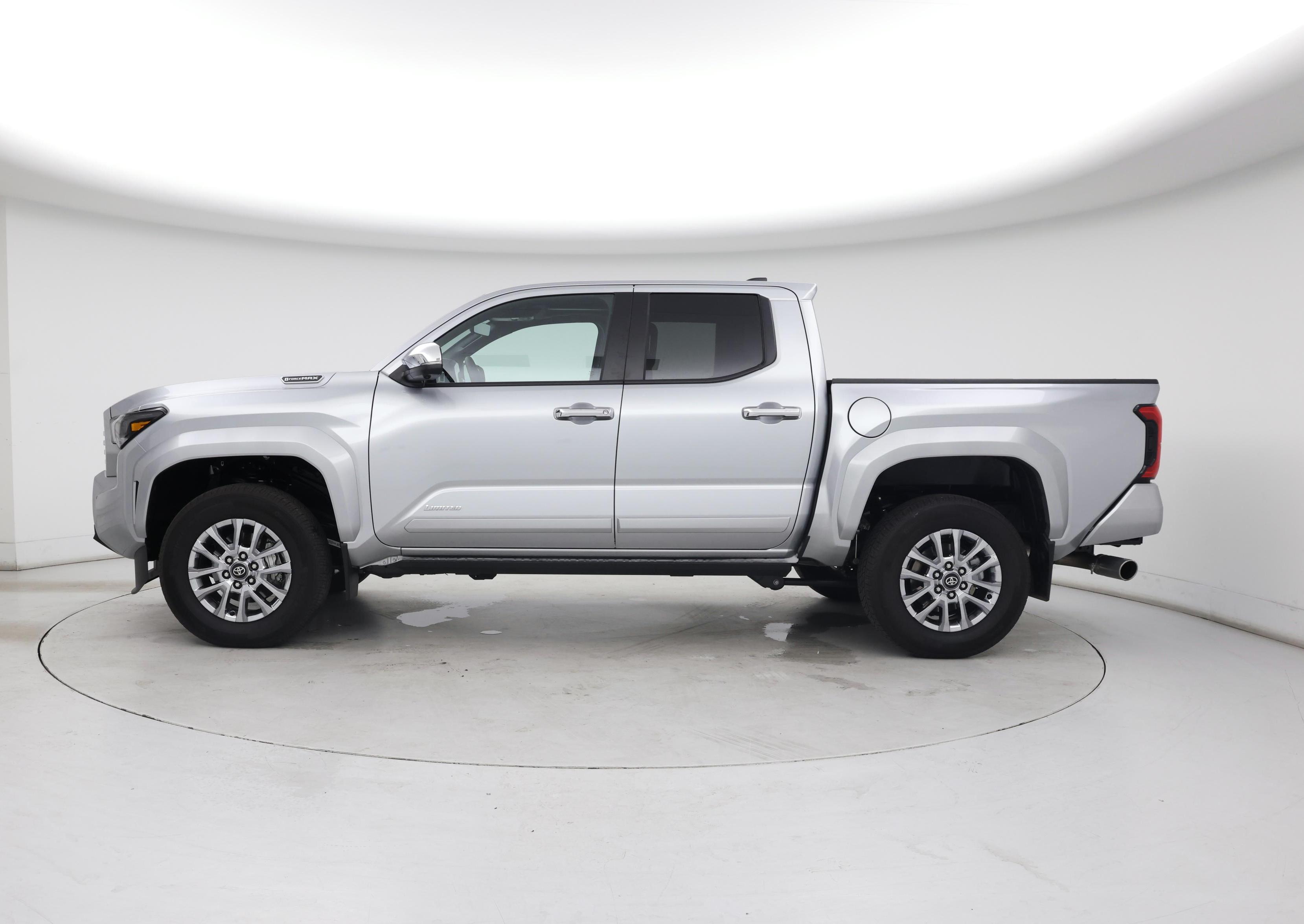 Thumbnail: 2025 Toyota Tacoma - 3
