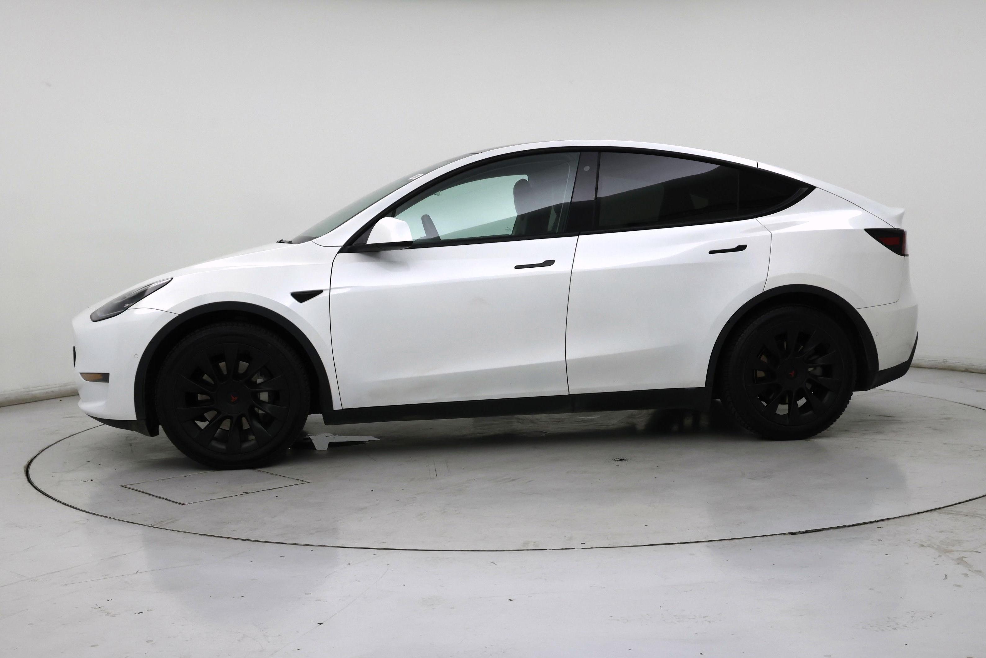 Thumbnail: 2020 Tesla Model Y - 3