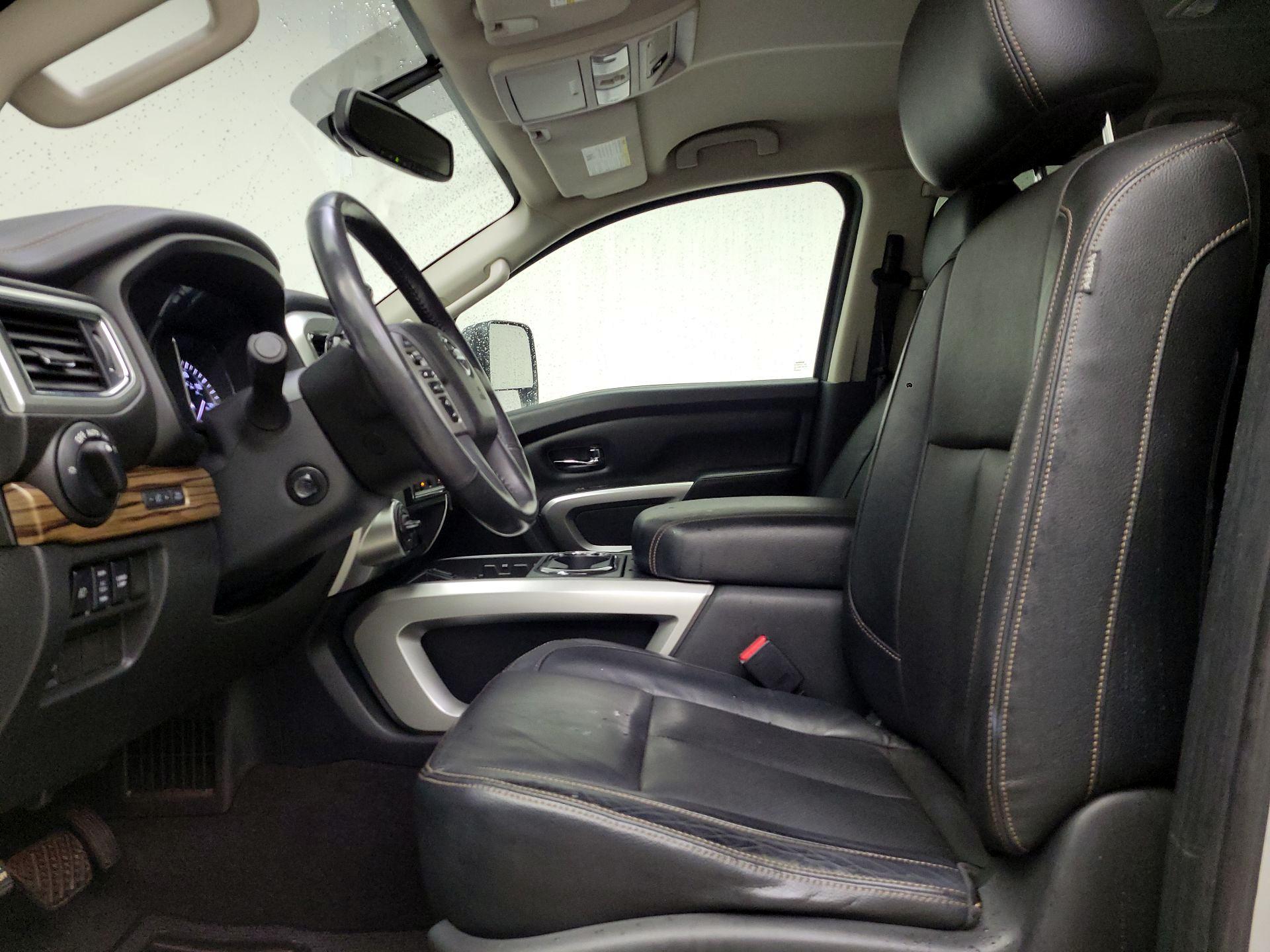 Thumbnail: 2017 Nissan Titan - 11