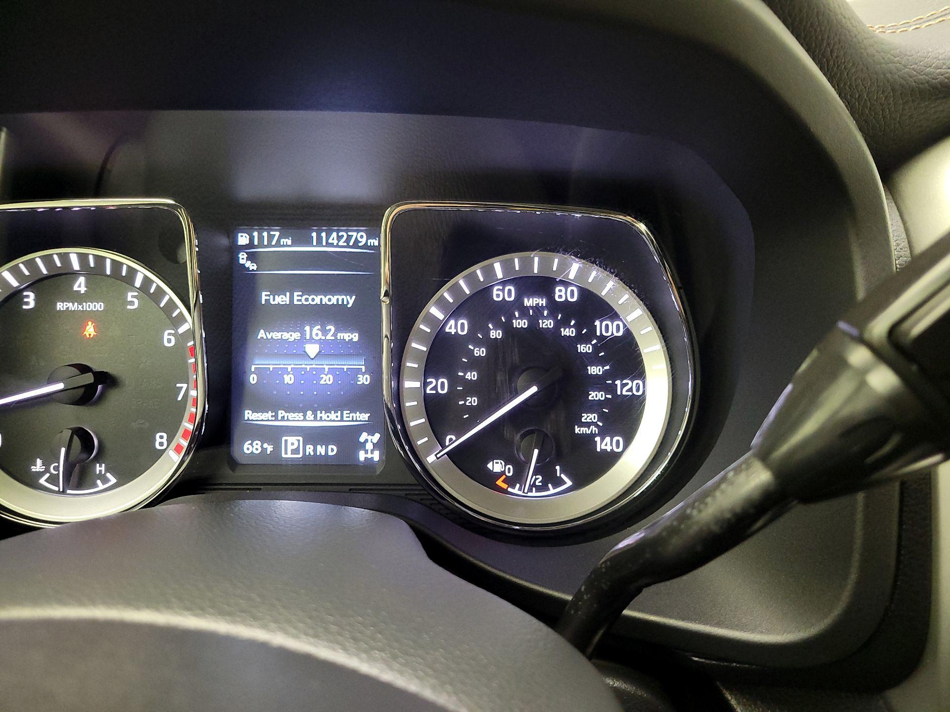 Thumbnail: 2017 Nissan Titan - 18