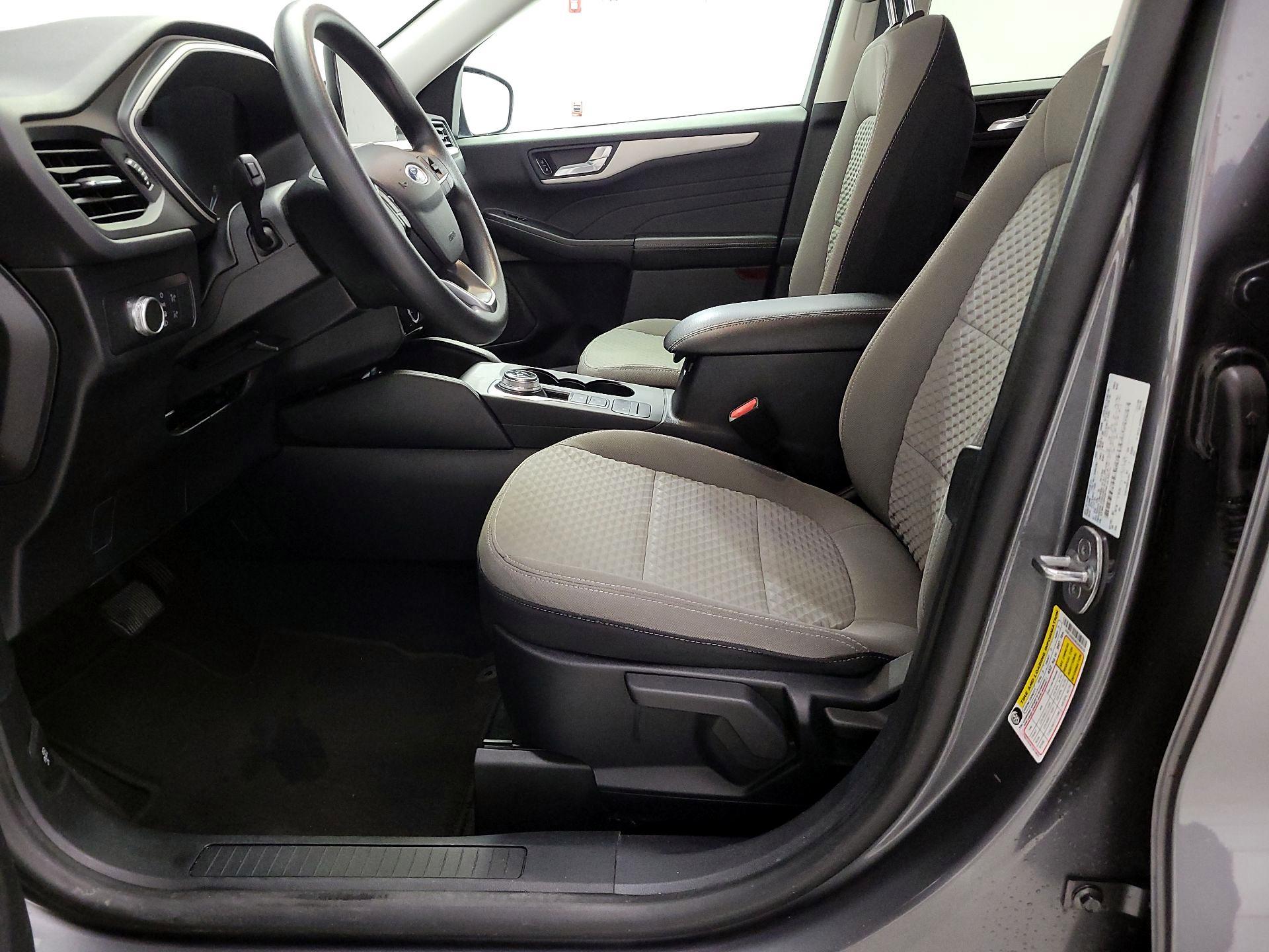 Thumbnail: 2021 Ford Escape - 11