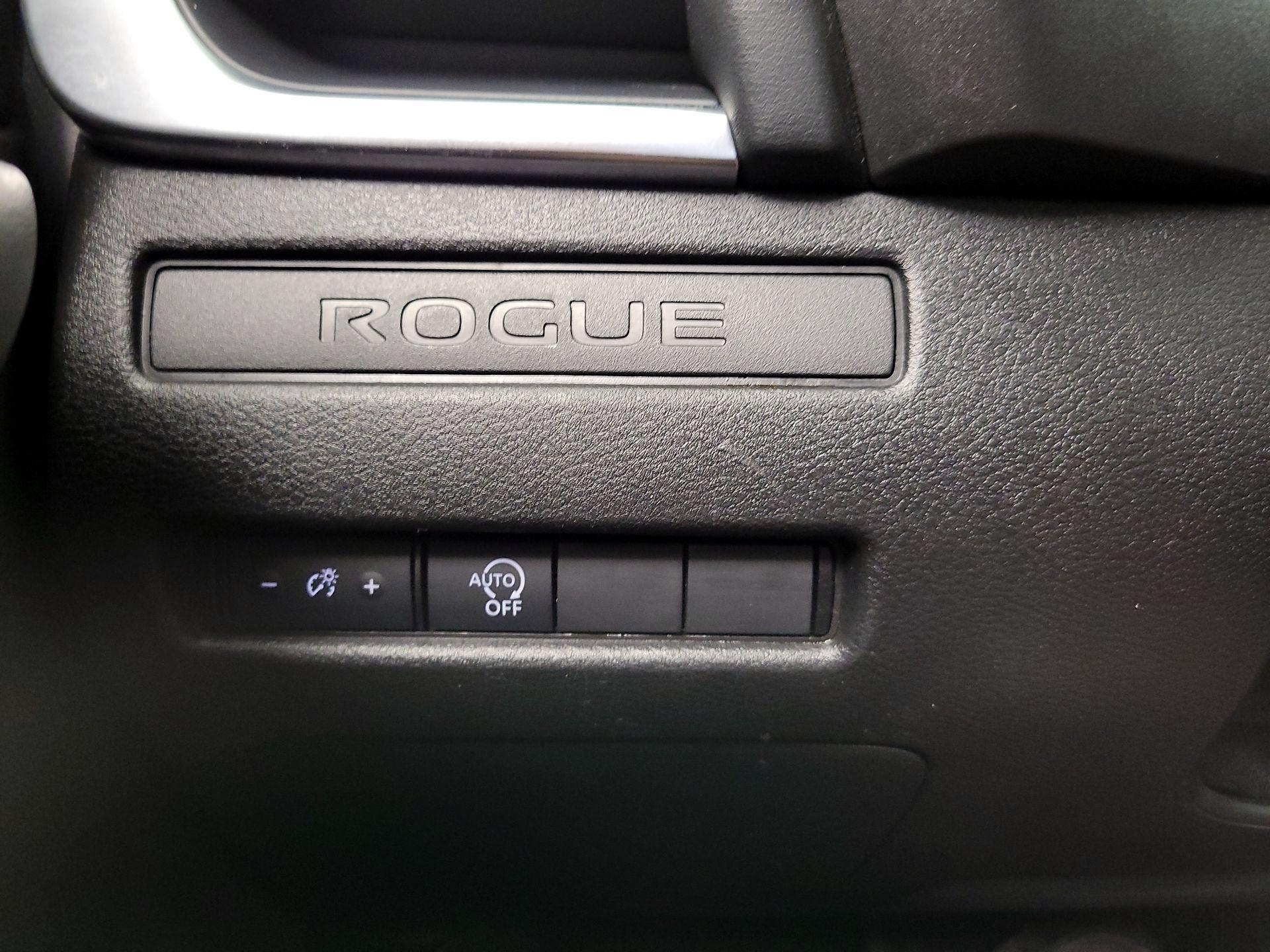 Thumbnail: 2023 Nissan Rogue - 13