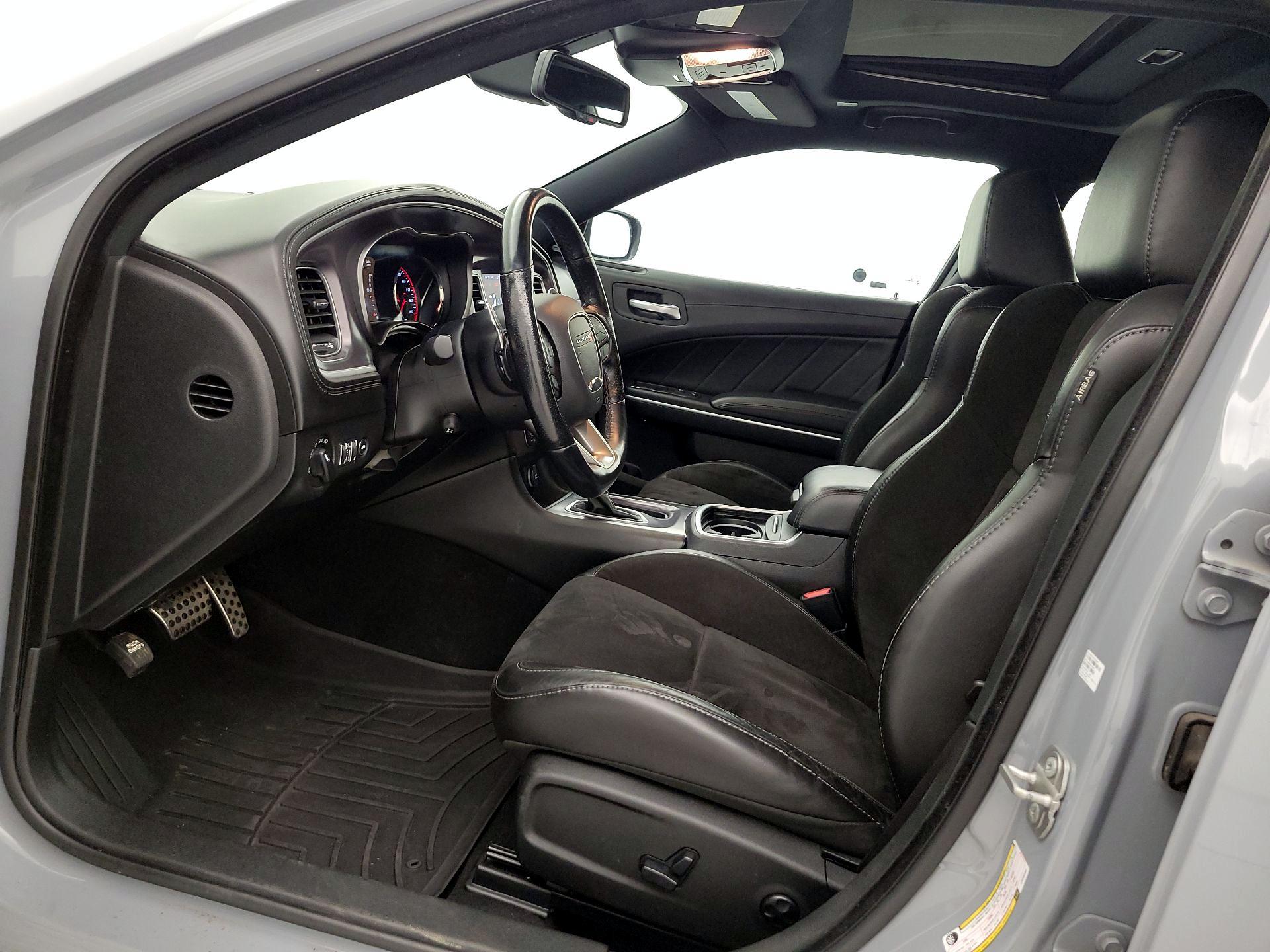 Thumbnail: 2020 Dodge Charger - 11