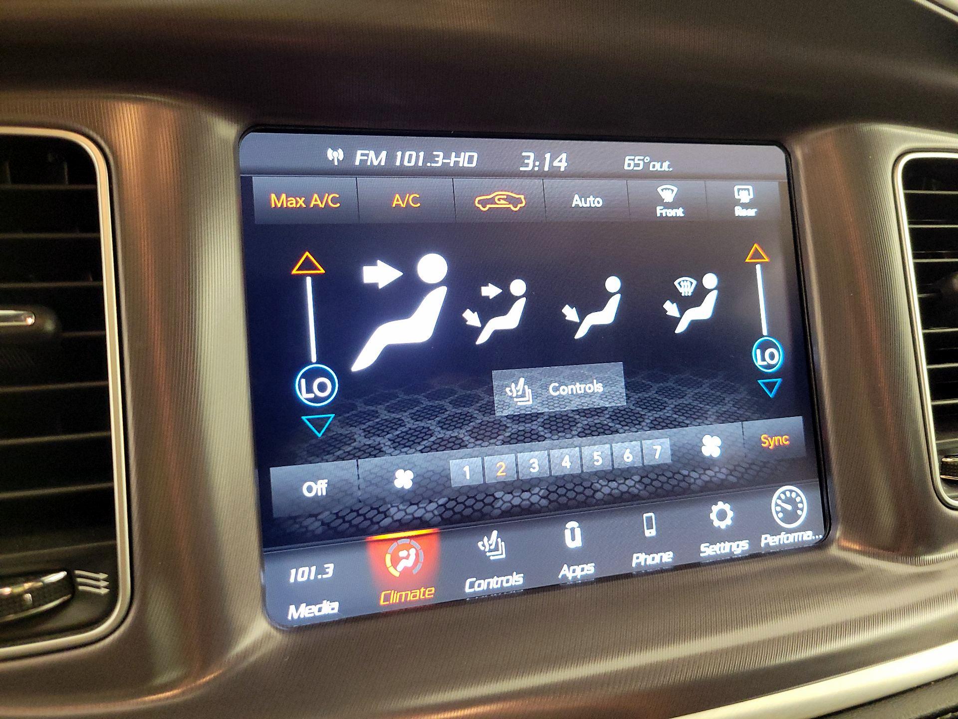 Thumbnail: 2020 Dodge Charger - 16