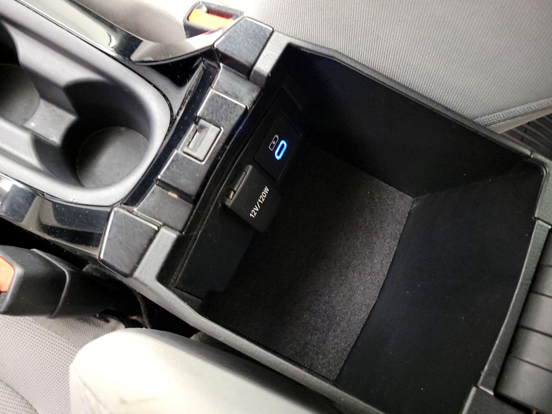 Thumbnail: 2022 Toyota Corolla - 18