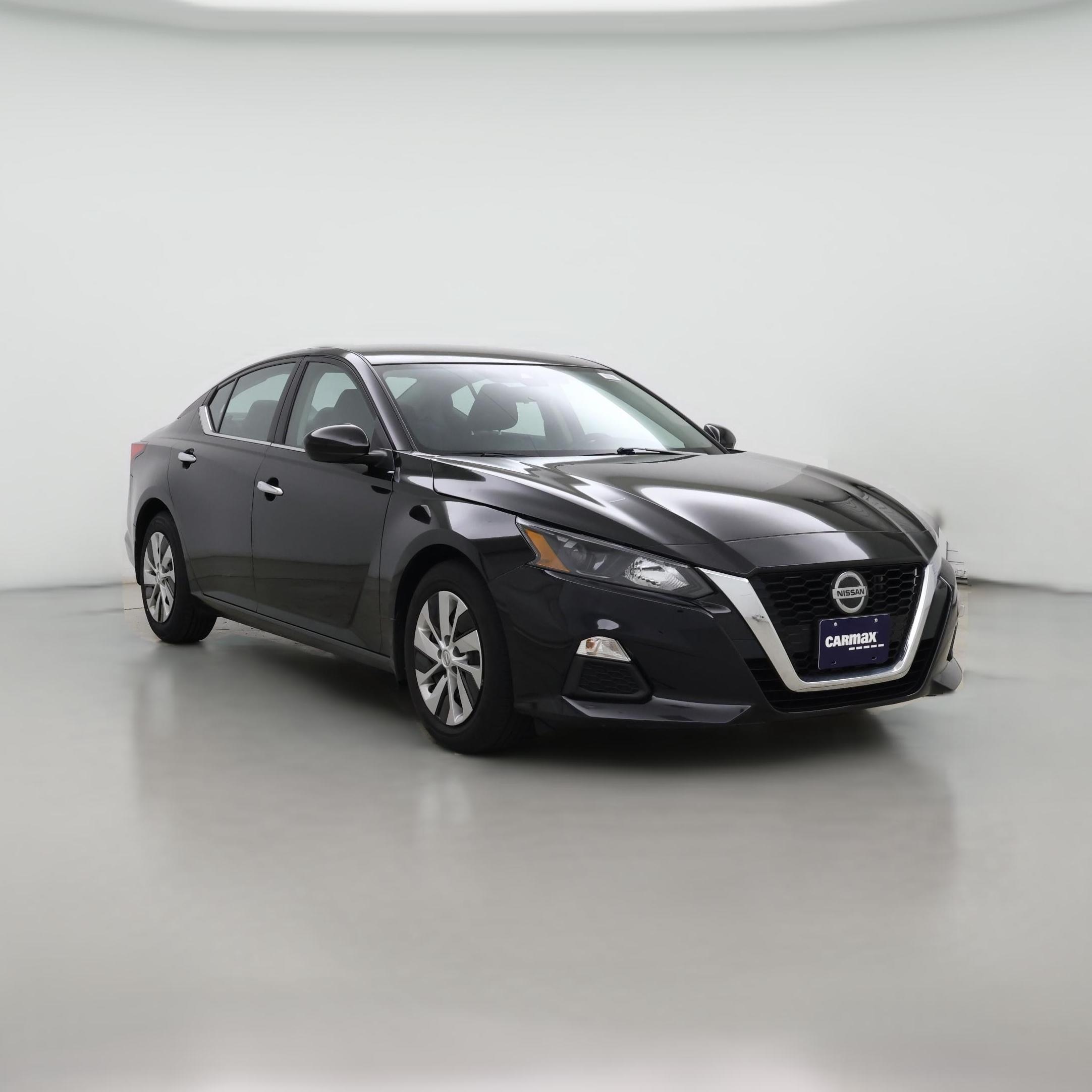 Thumbnail: 2022 Nissan Altima - 1