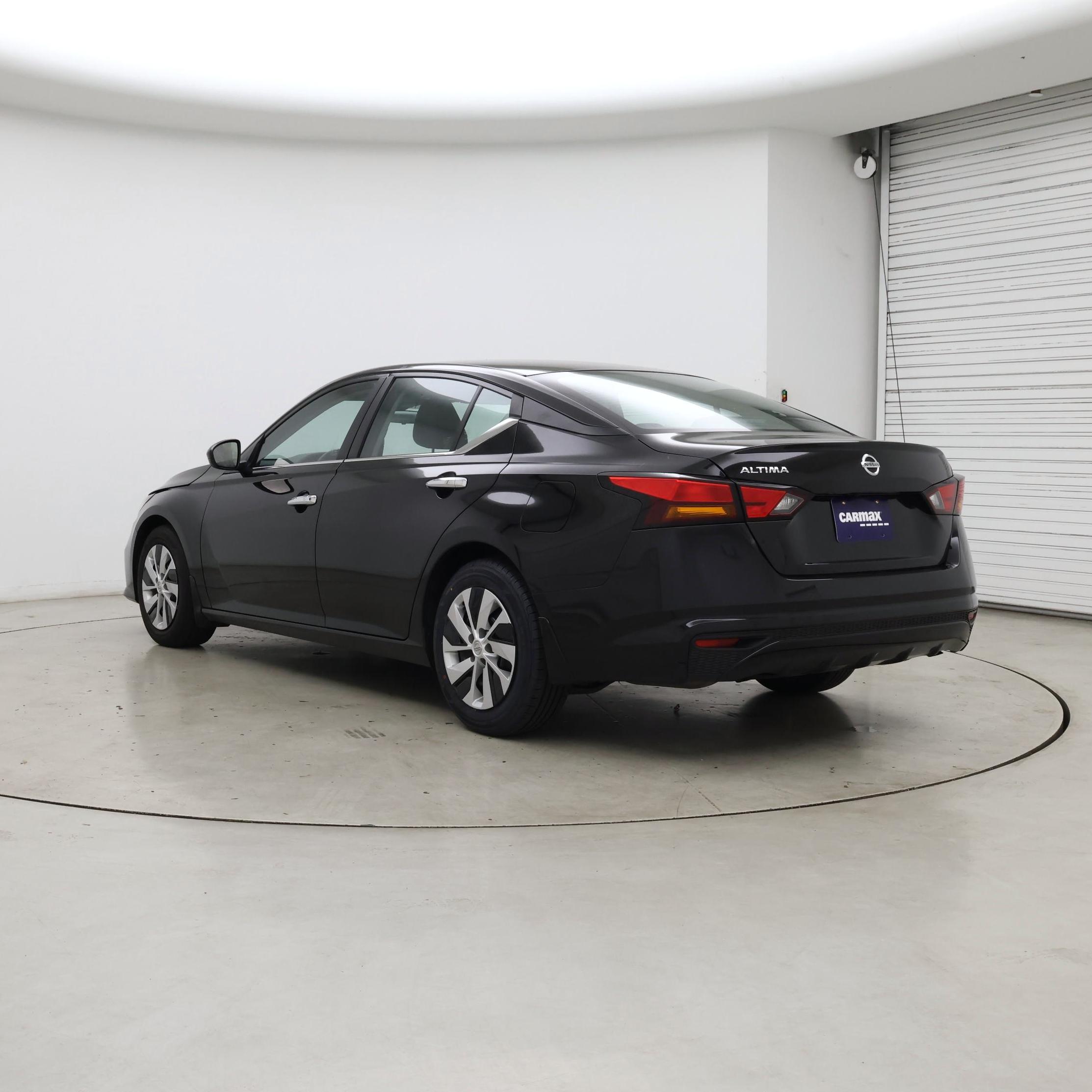 Thumbnail: 2022 Nissan Altima - 2