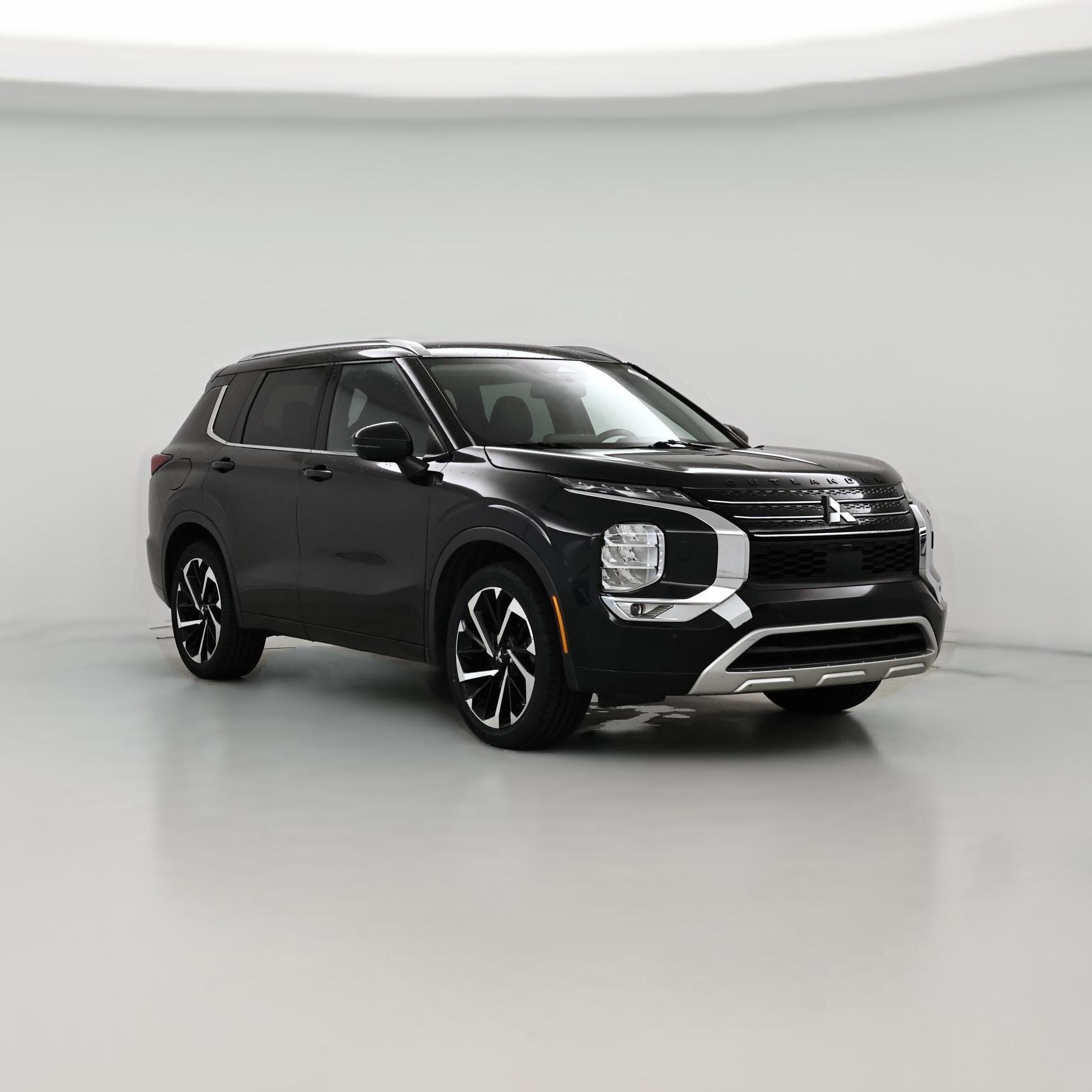Thumbnail: 2022 Mitsubishi Outlander - 1
