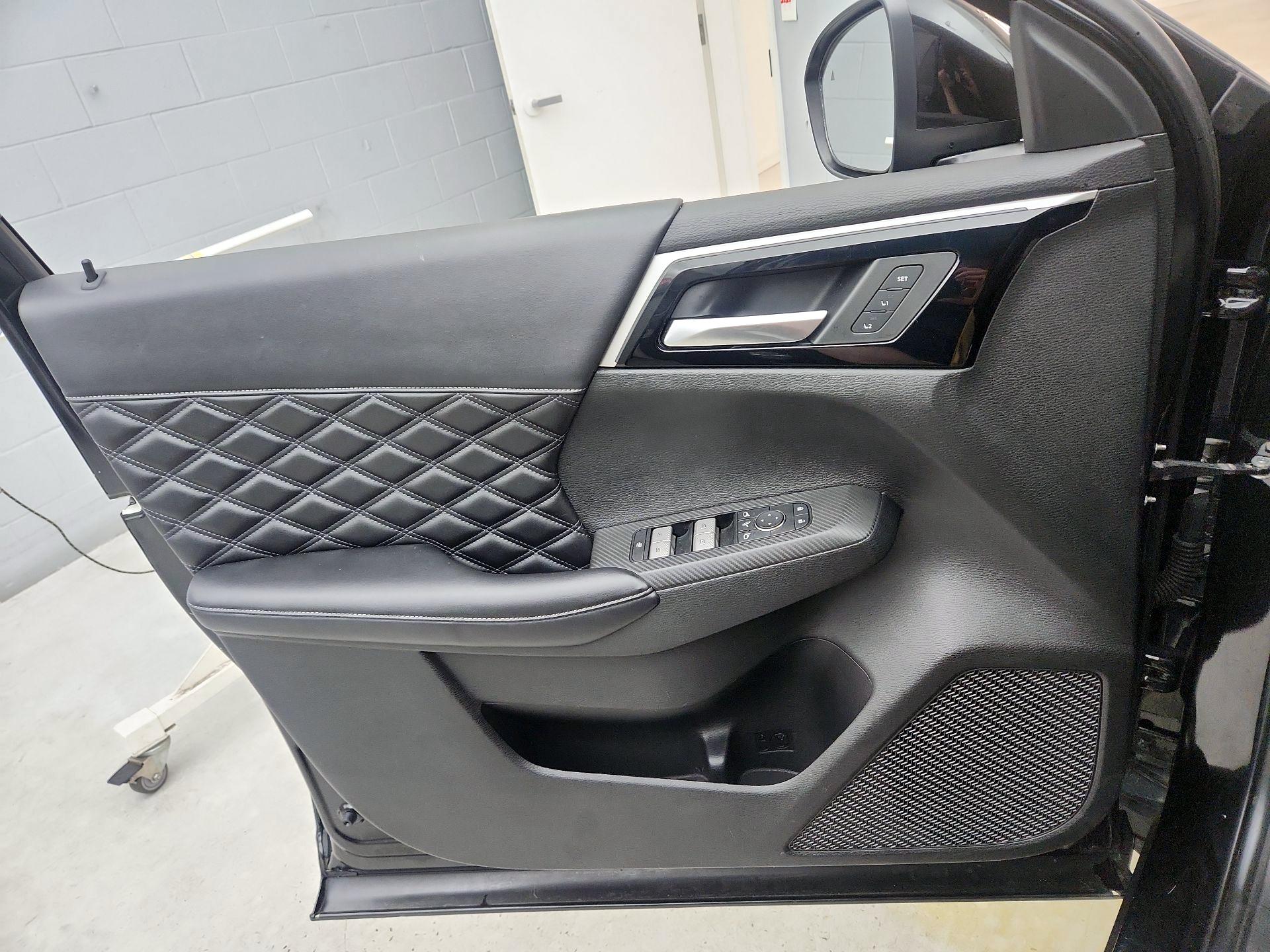 Thumbnail: 2022 Mitsubishi Outlander - 12