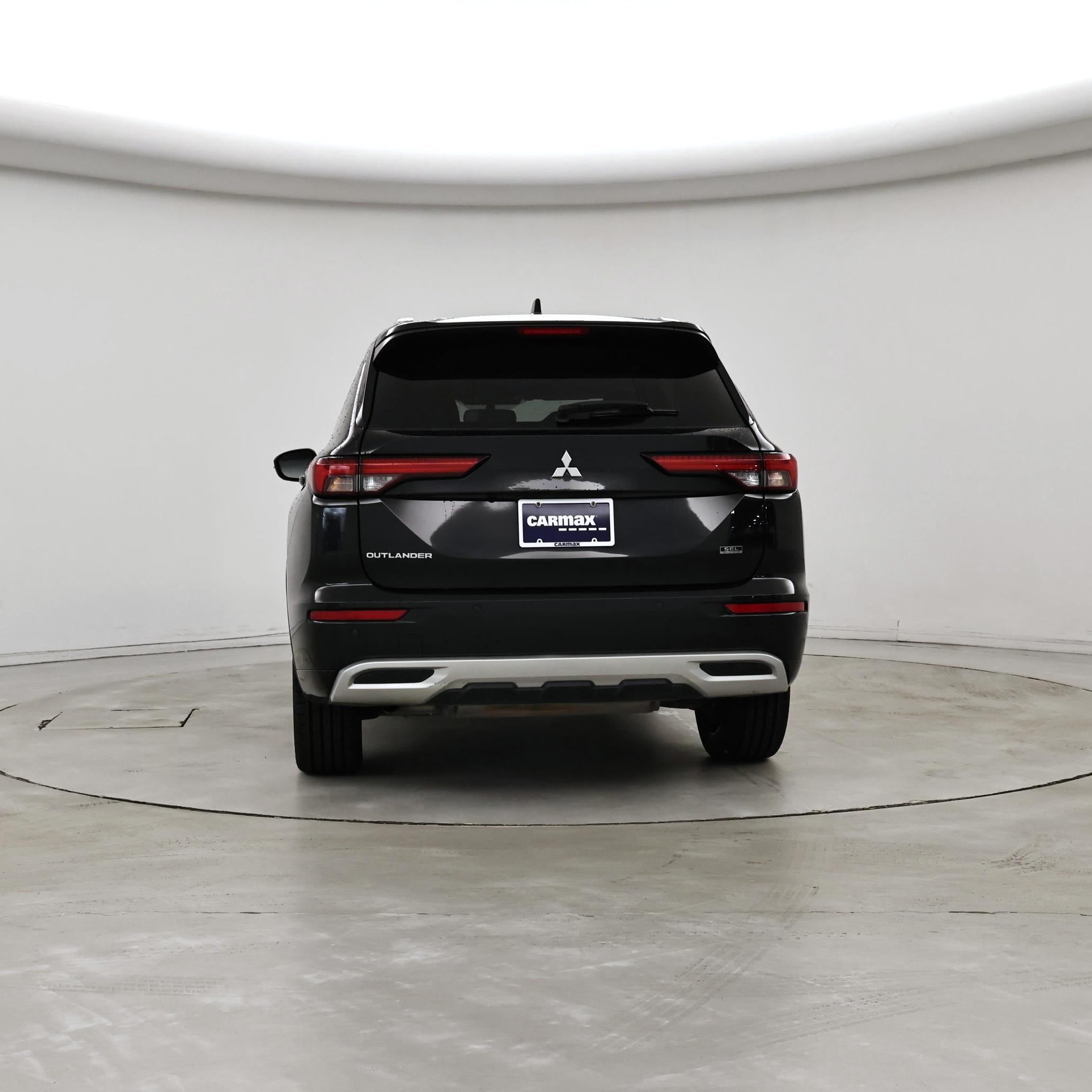 Thumbnail: 2022 Mitsubishi Outlander - 6