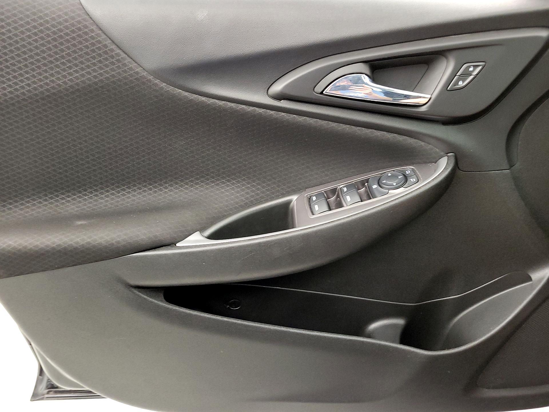 Thumbnail: 2023 Chevrolet Malibu - 12