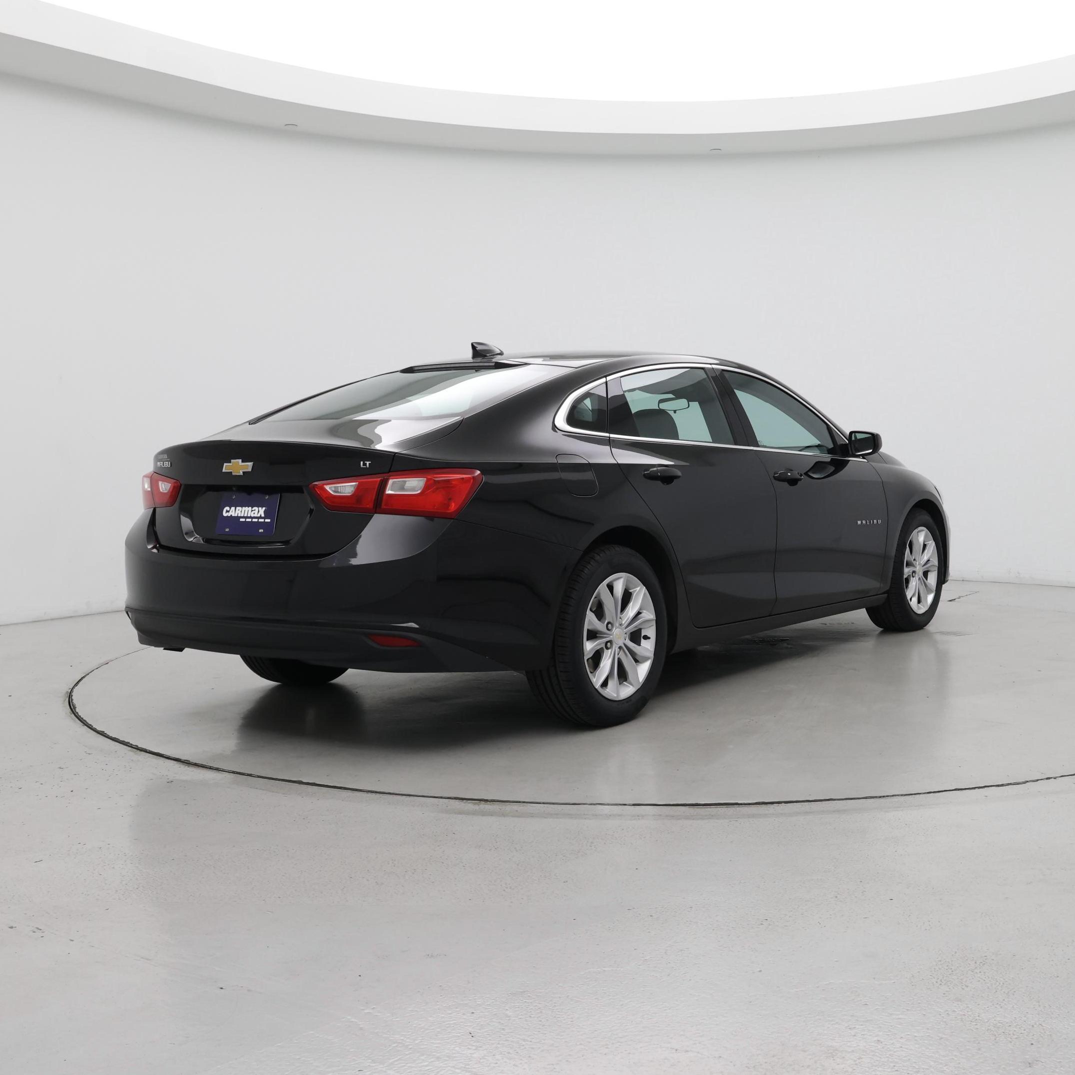 Thumbnail: 2023 Chevrolet Malibu - 8