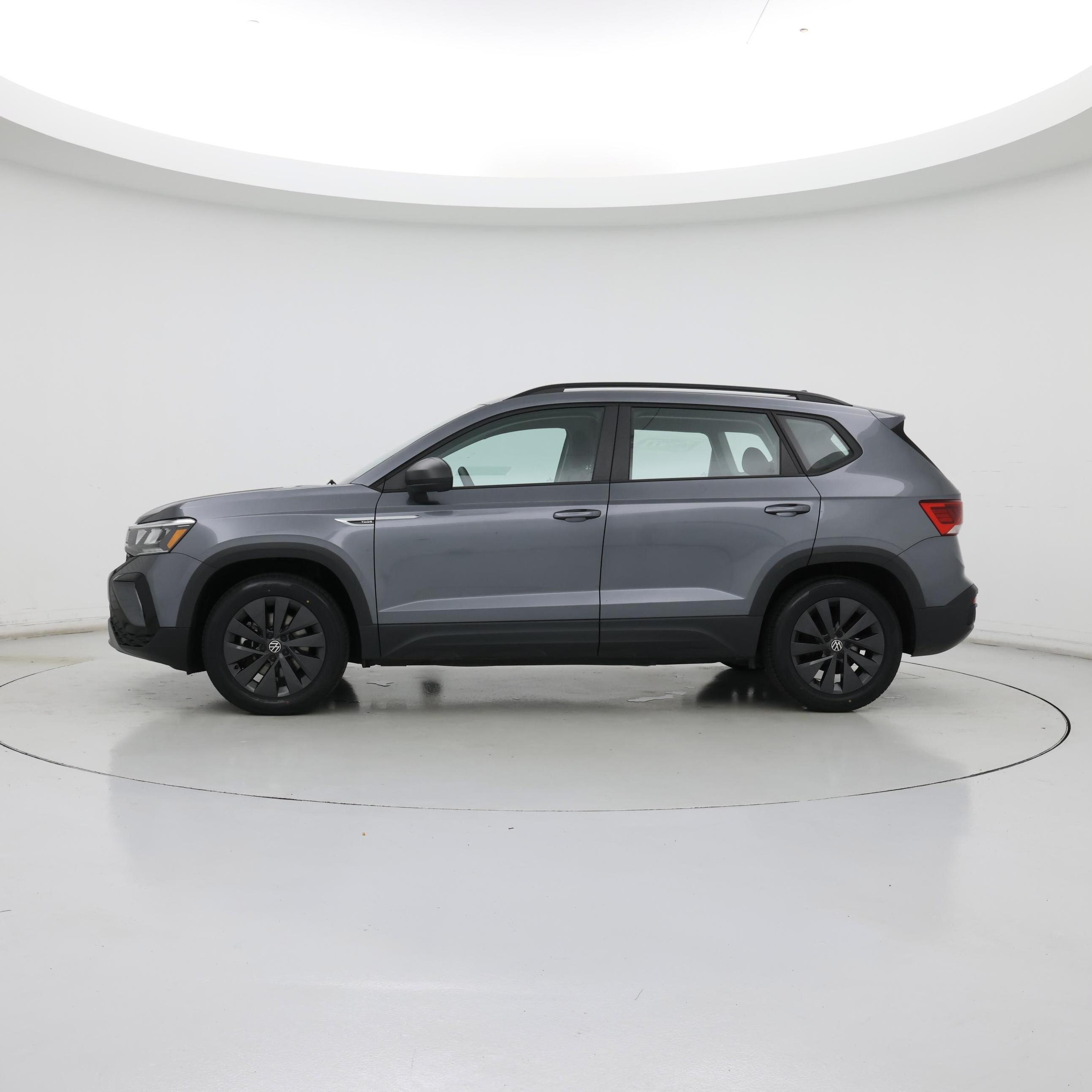 Thumbnail: 2022 Volkswagen Taos - 3
