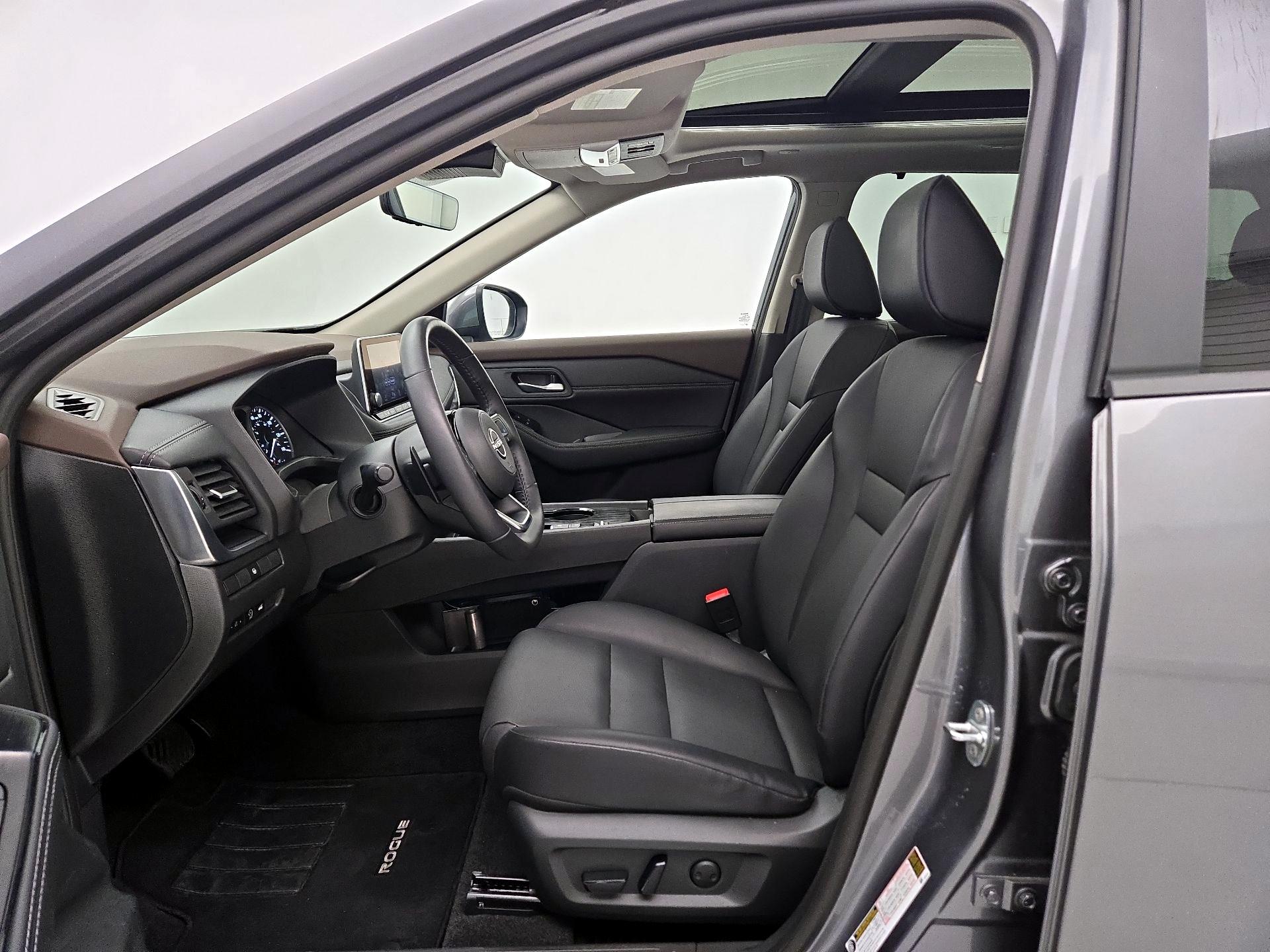 Thumbnail: 2023 Nissan Rogue - 11