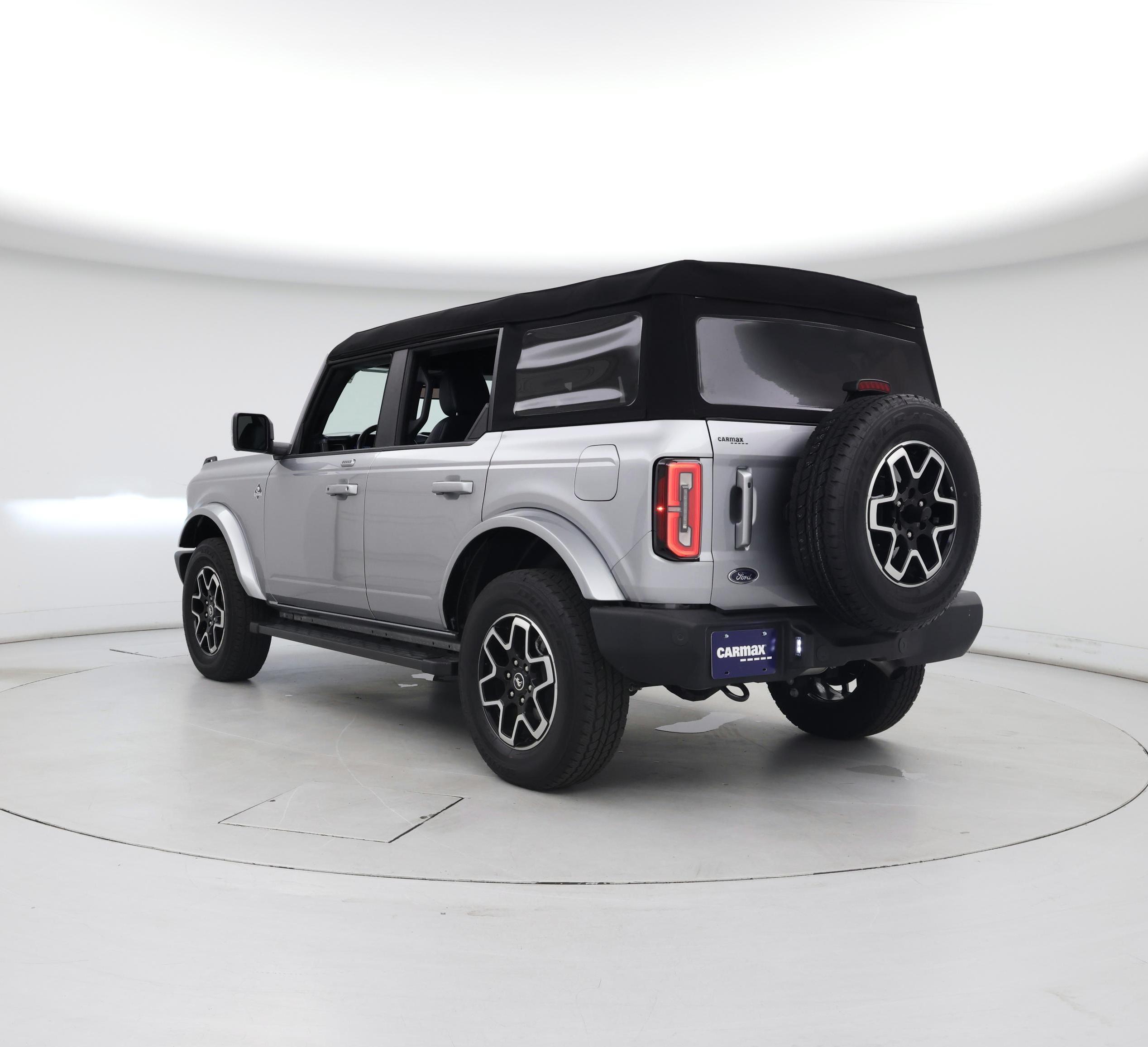 Thumbnail: 2023 Ford Bronco - 2