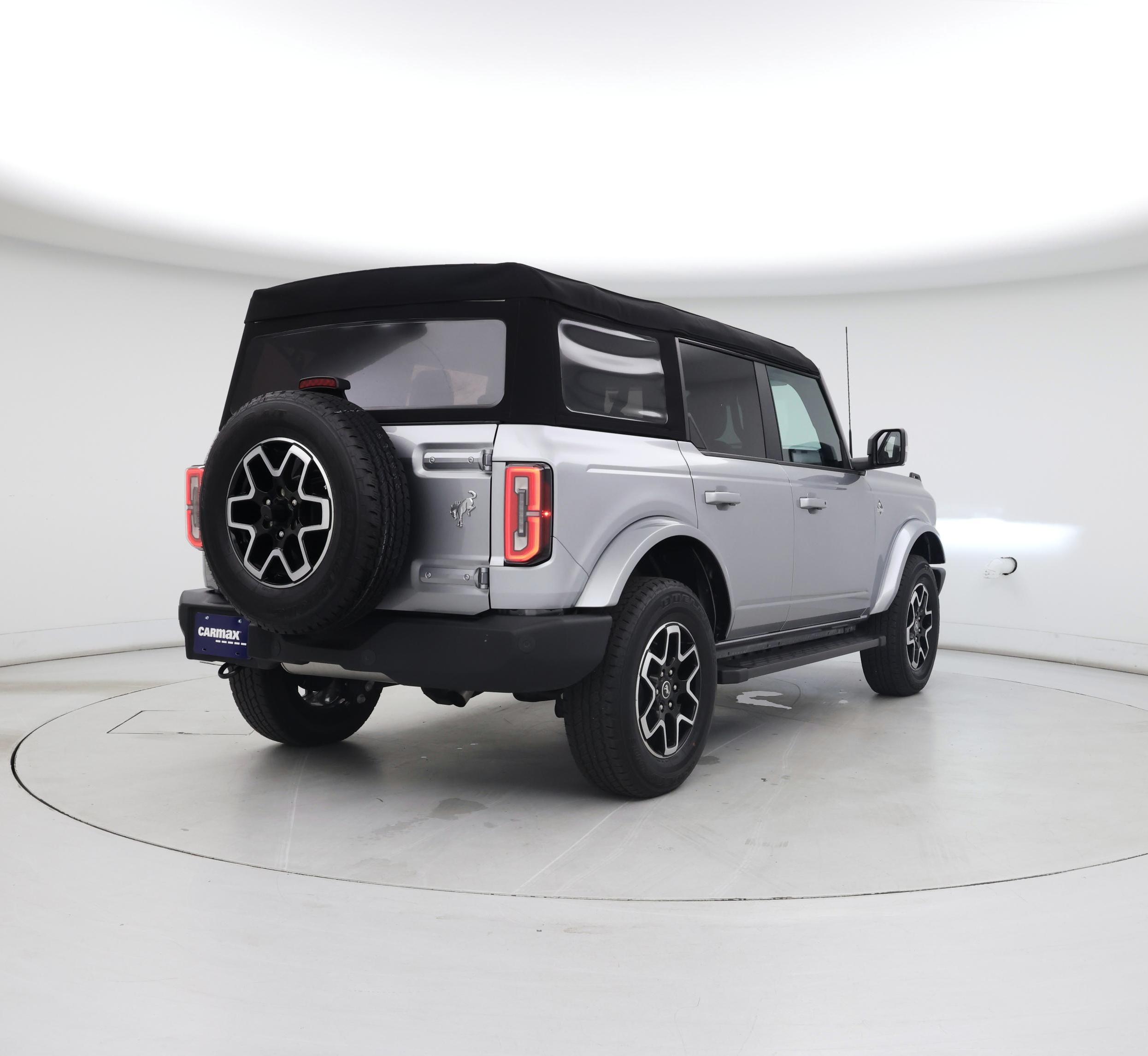 Thumbnail: 2023 Ford Bronco - 8