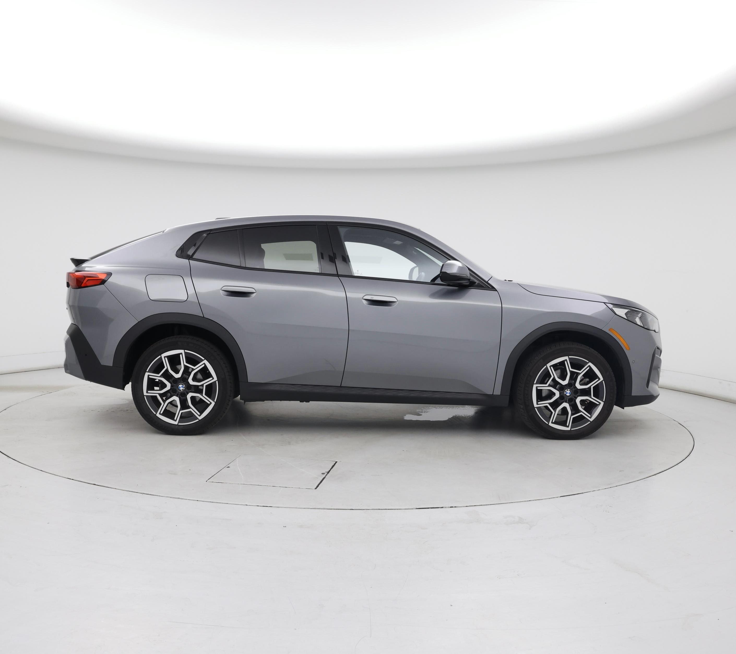 Thumbnail: 2024 BMW X2 - 7