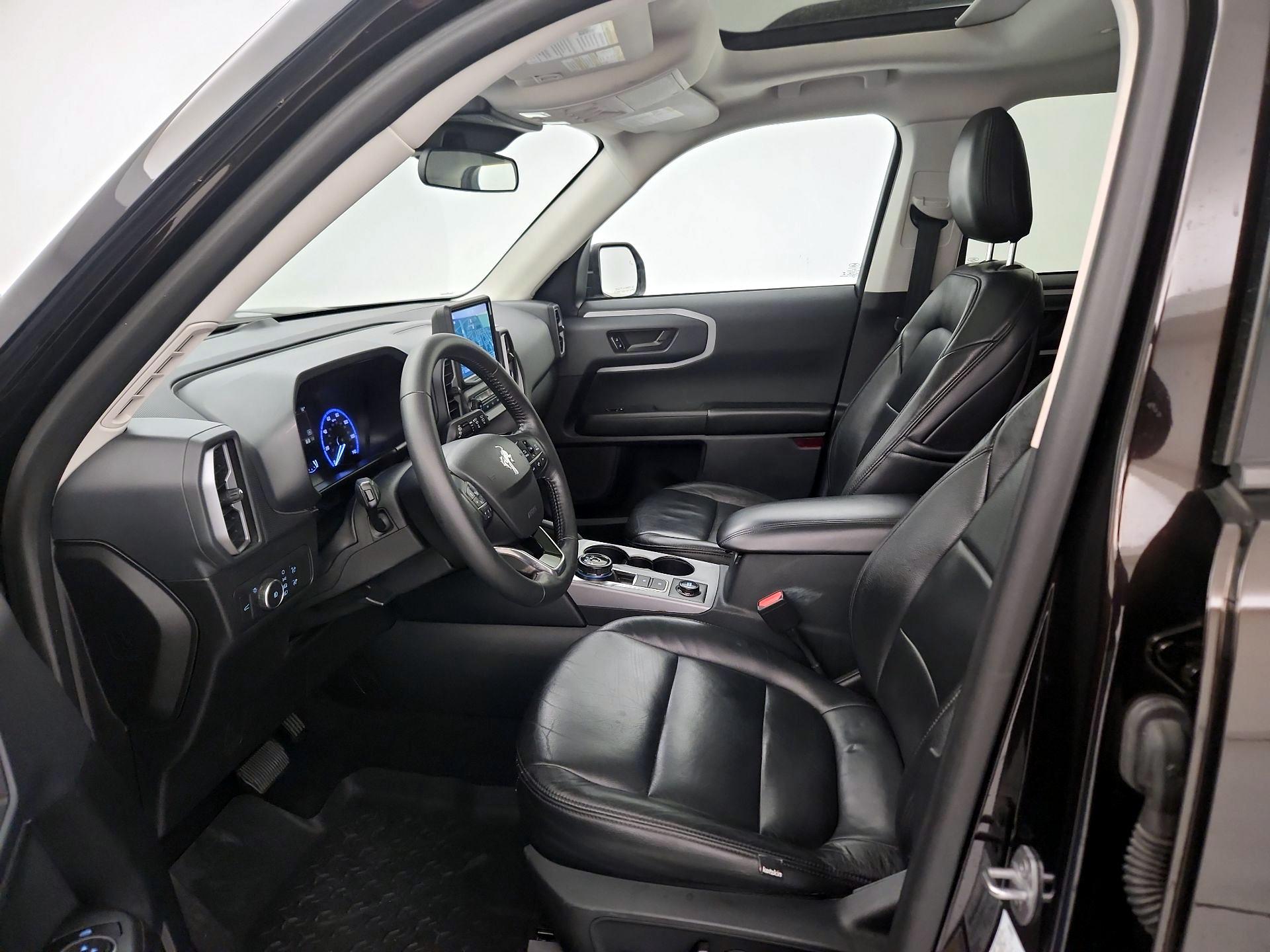 Thumbnail: 2021 Ford Bronco Sport - 11