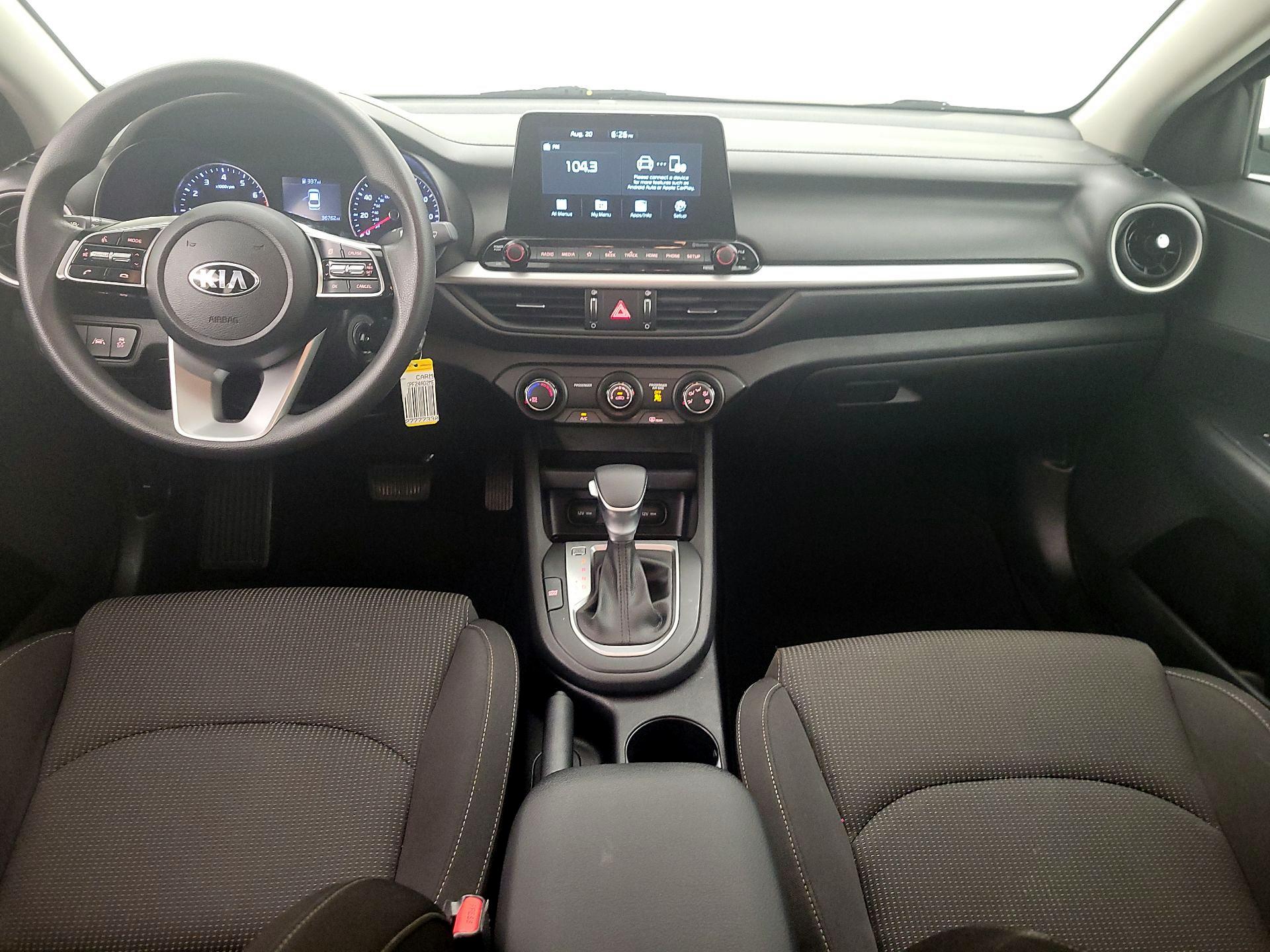 Thumbnail: 2021 Kia Forte - 9