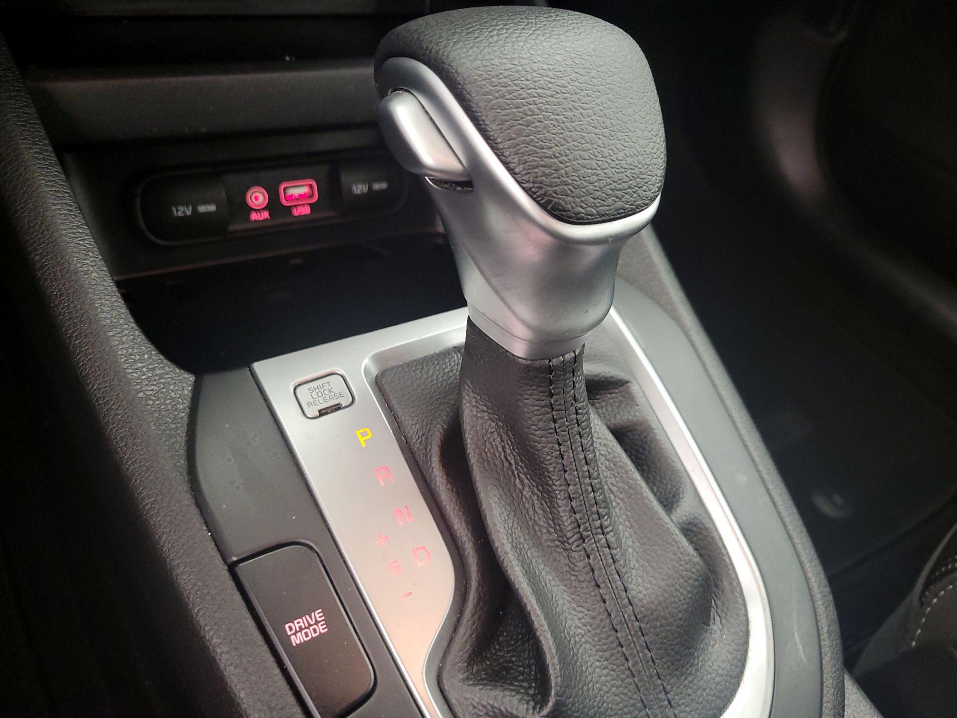 Thumbnail: 2021 Kia Forte - 17