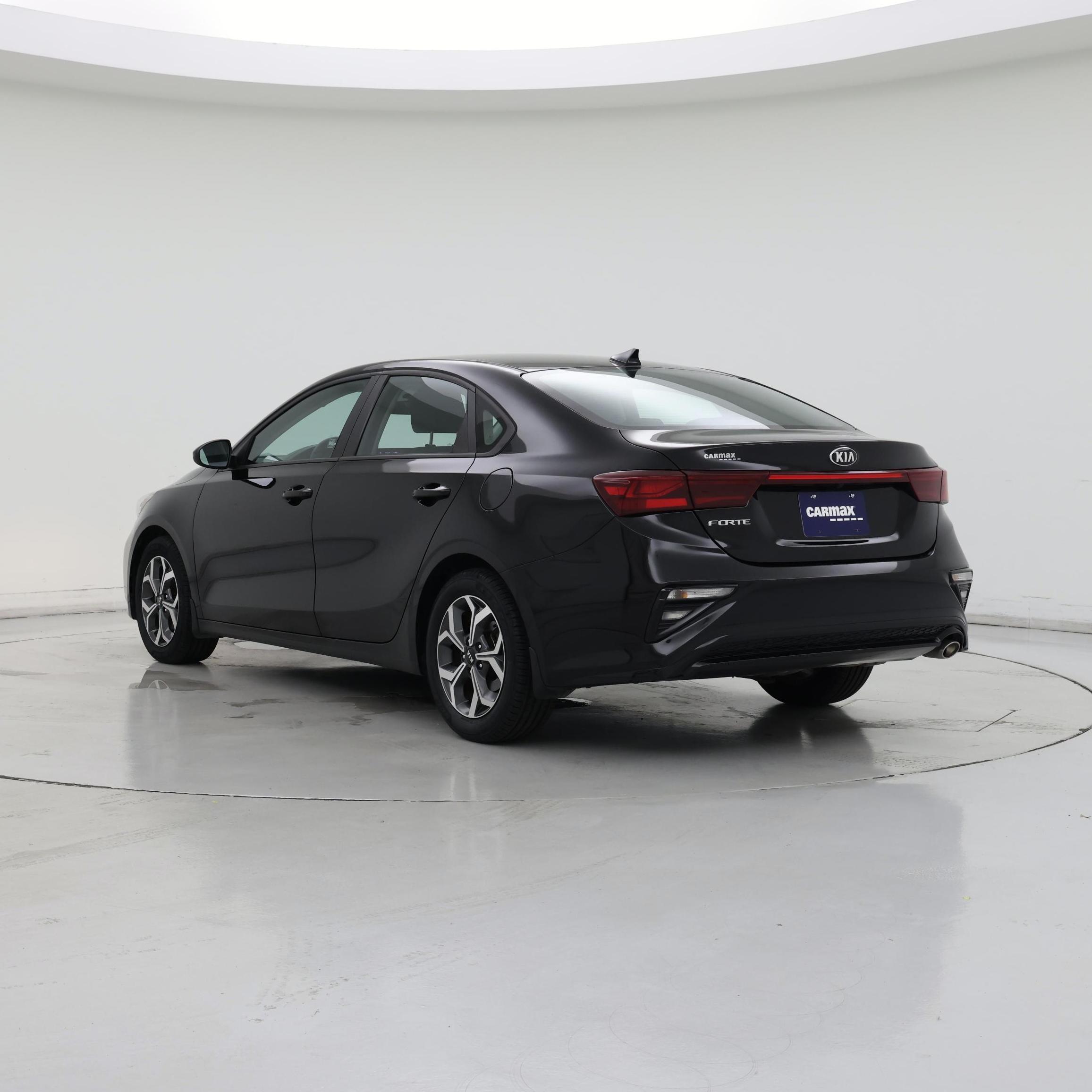 Thumbnail: 2021 Kia Forte - 2