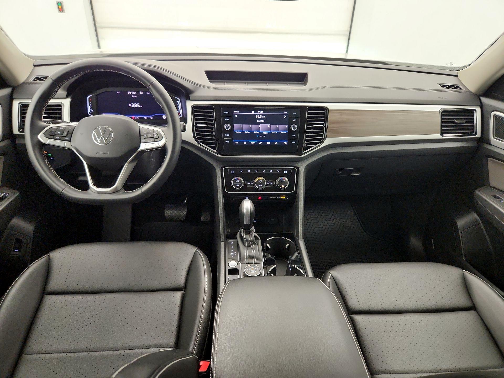 Thumbnail: 2023 Volkswagen Atlas - 9
