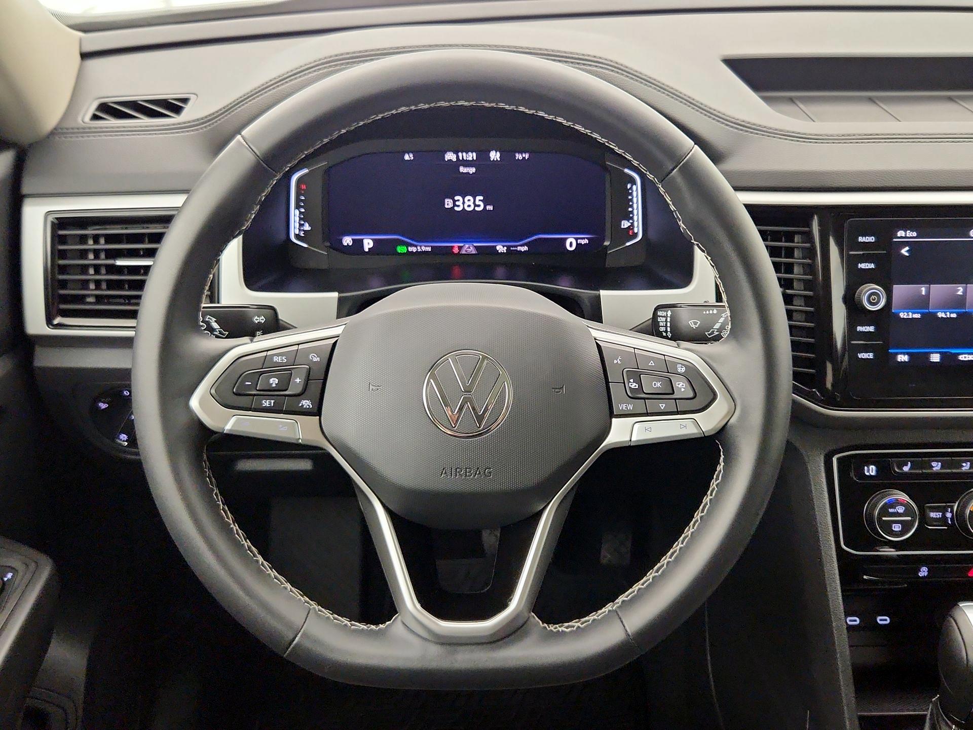 Thumbnail: 2023 Volkswagen Atlas - 10