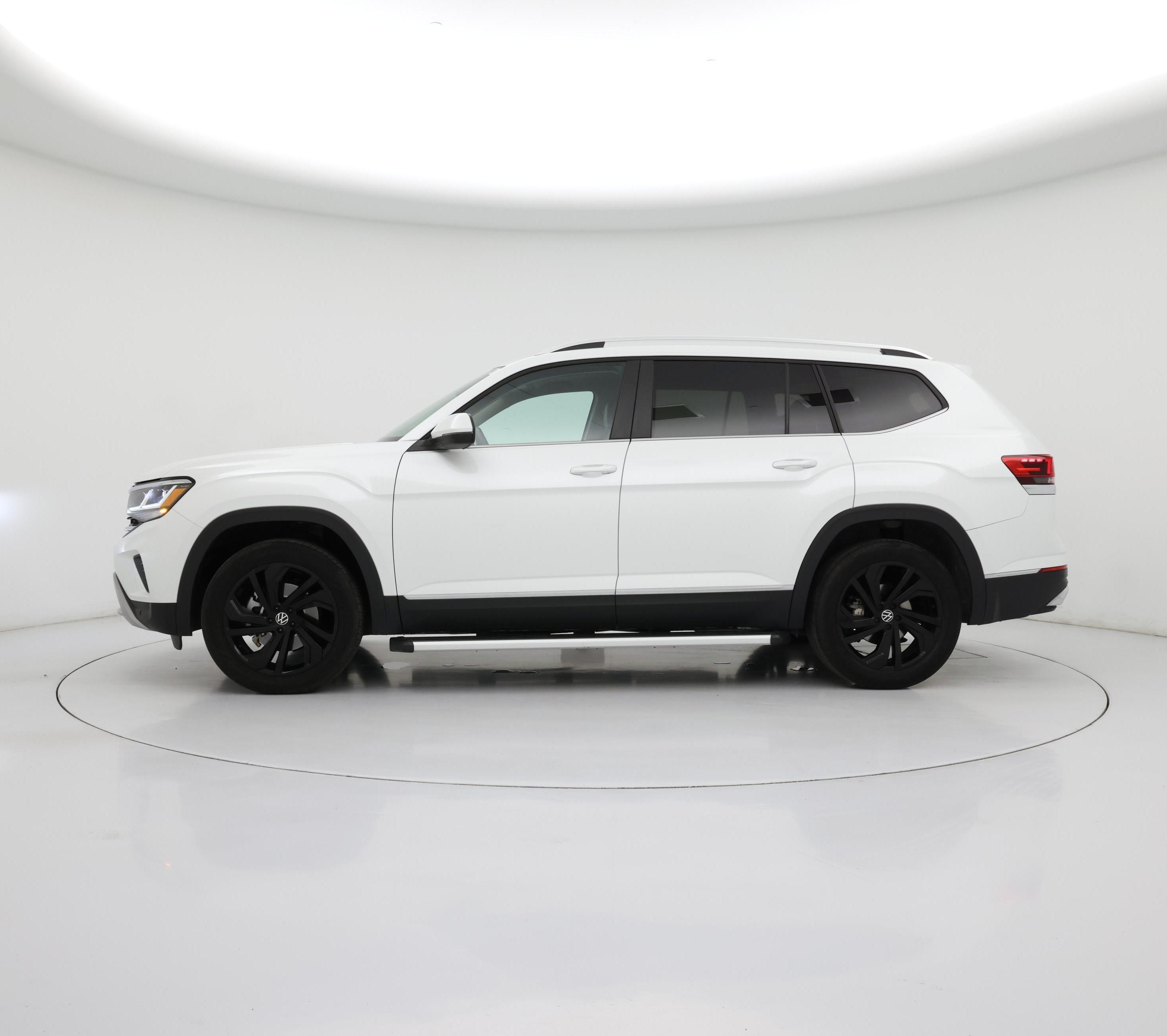 Thumbnail: 2023 Volkswagen Atlas - 3