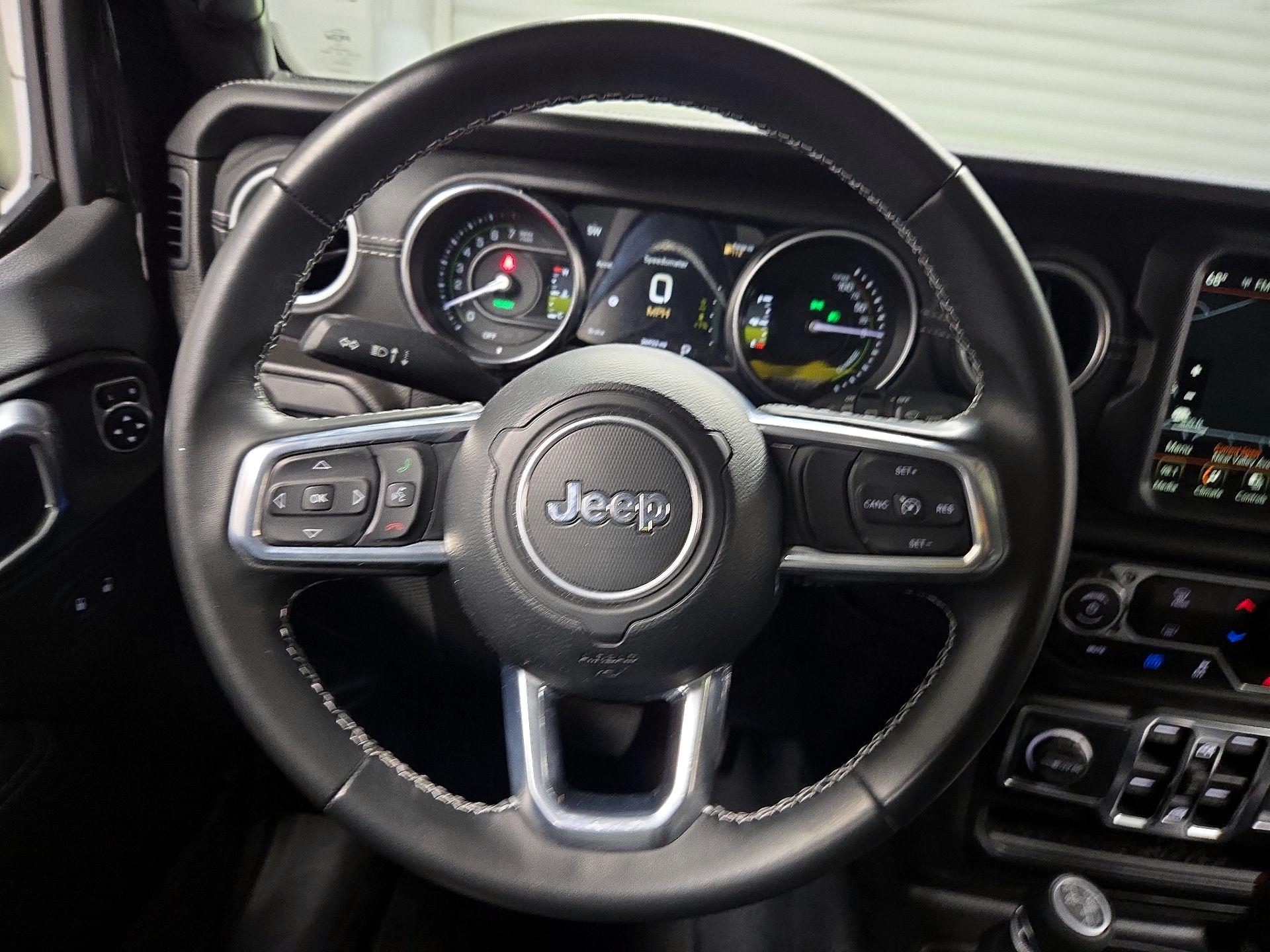Thumbnail: 2022 Jeep Wrangler - 10