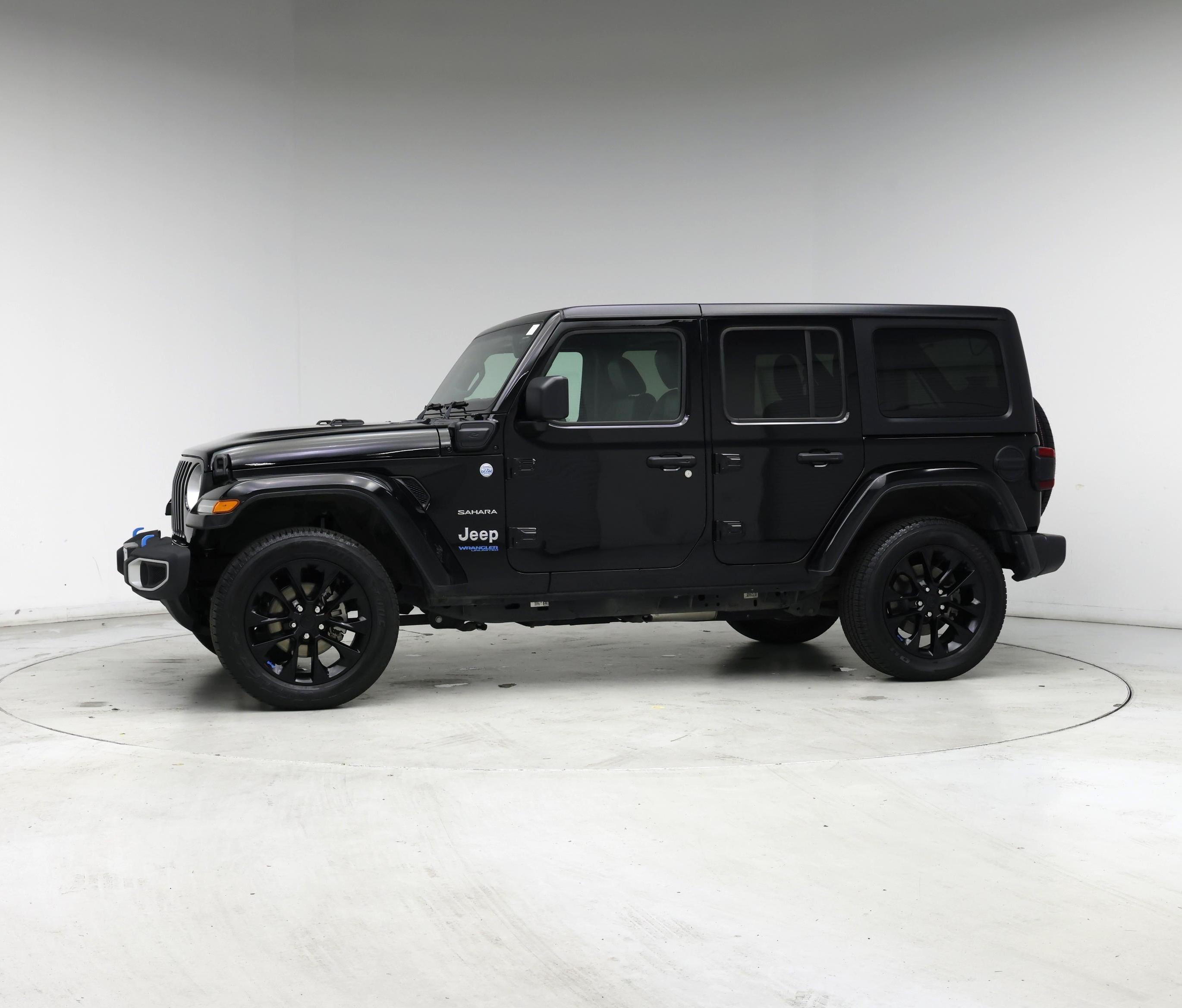 Thumbnail: 2022 Jeep Wrangler - 3