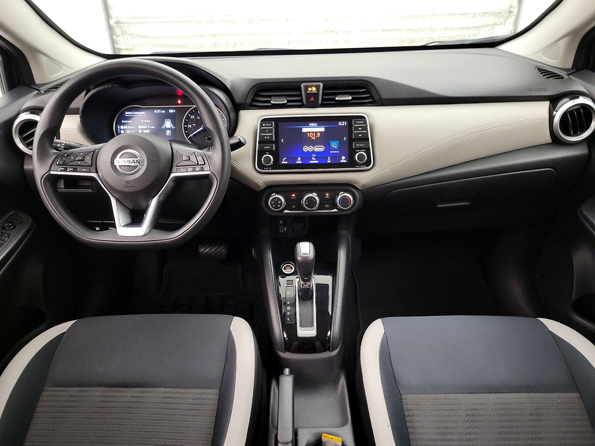 Thumbnail: 2020 Nissan Versa - 9