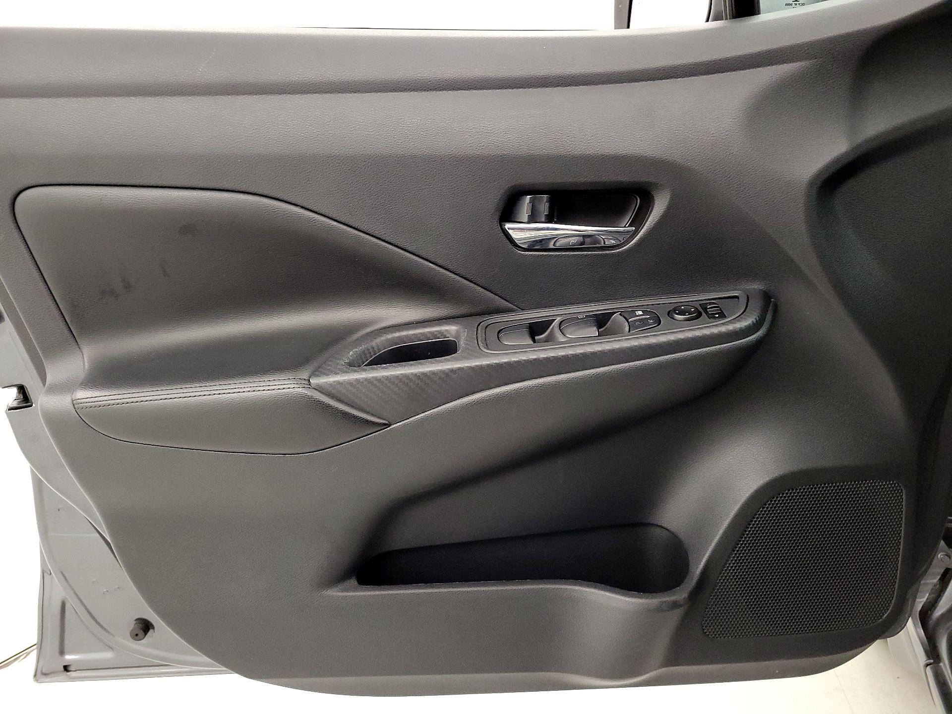 Thumbnail: 2020 Nissan Versa - 12