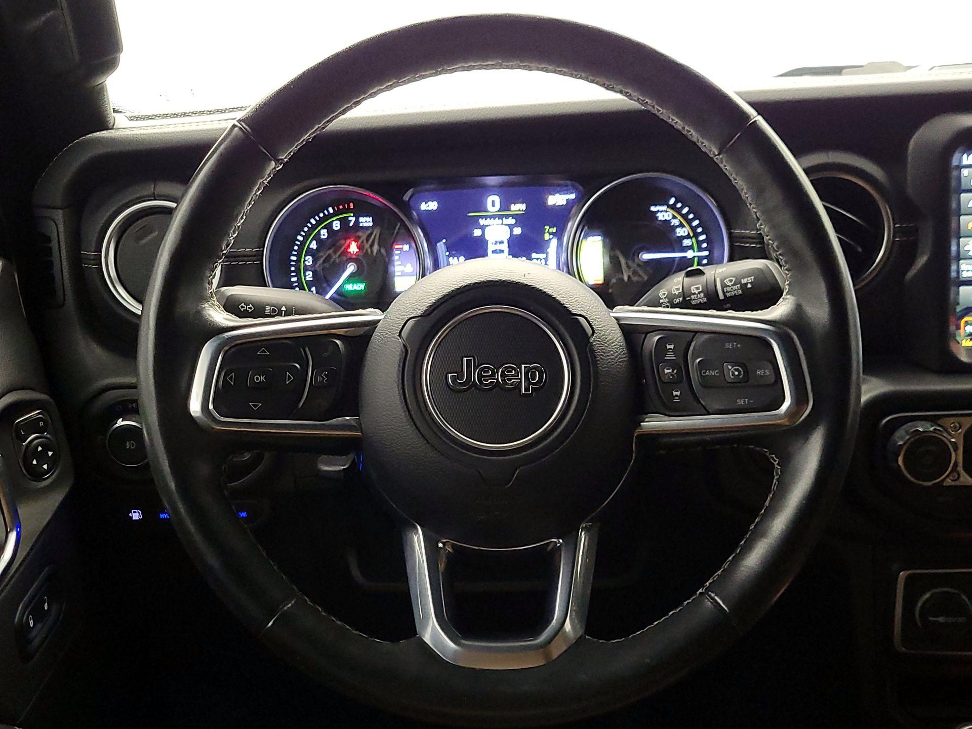 Thumbnail: 2022 Jeep Wrangler - 10