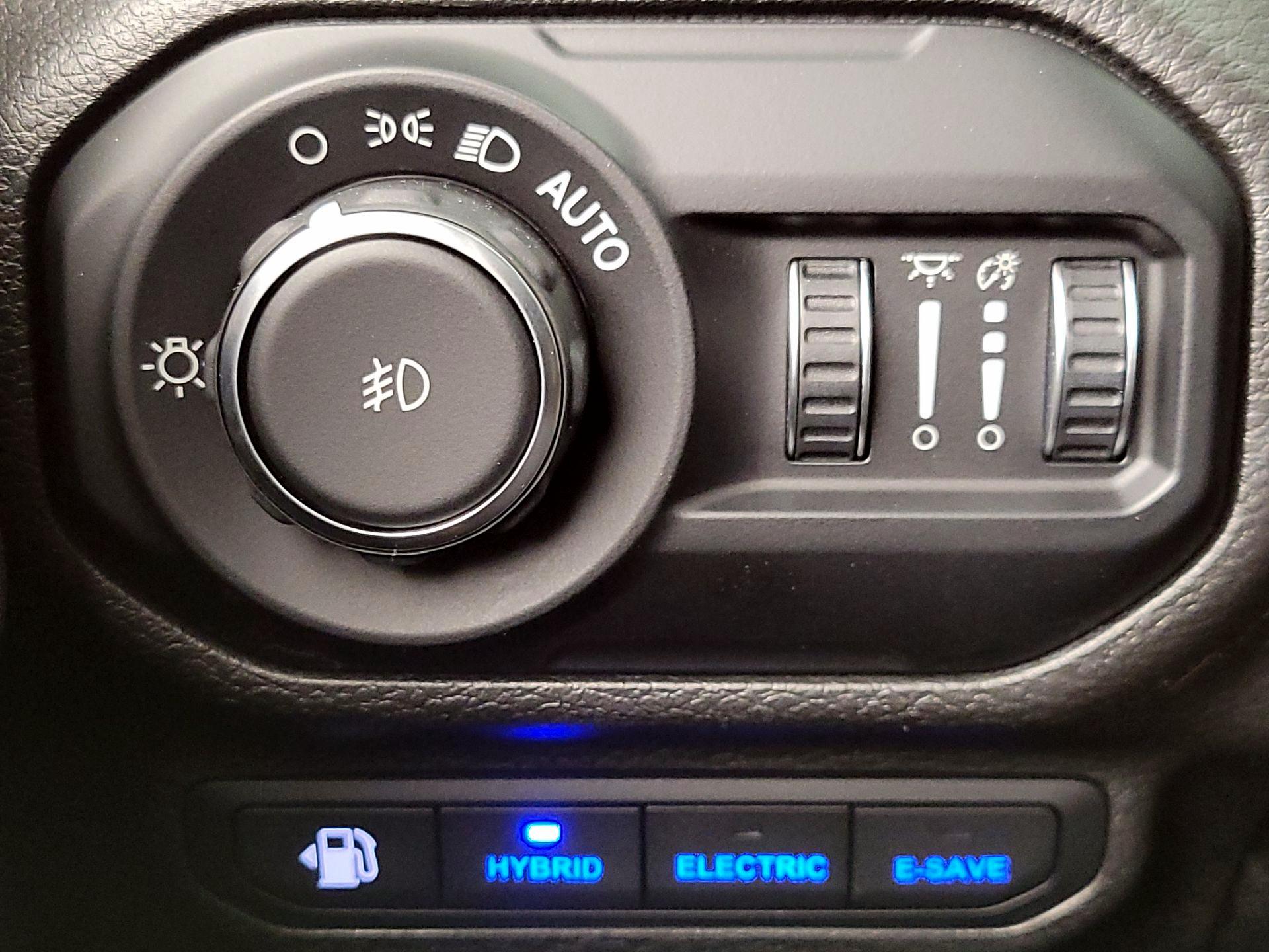 Thumbnail: 2022 Jeep Wrangler - 13