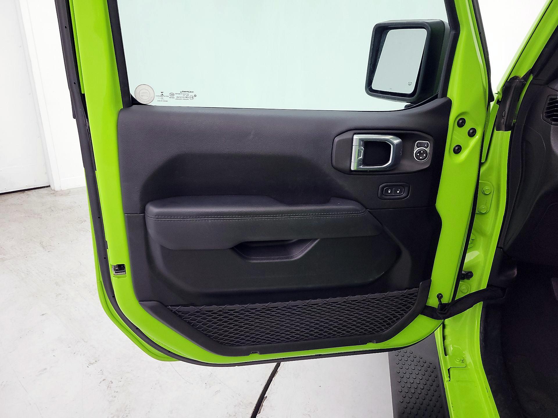 Thumbnail: 2021 Jeep Wrangler - 10