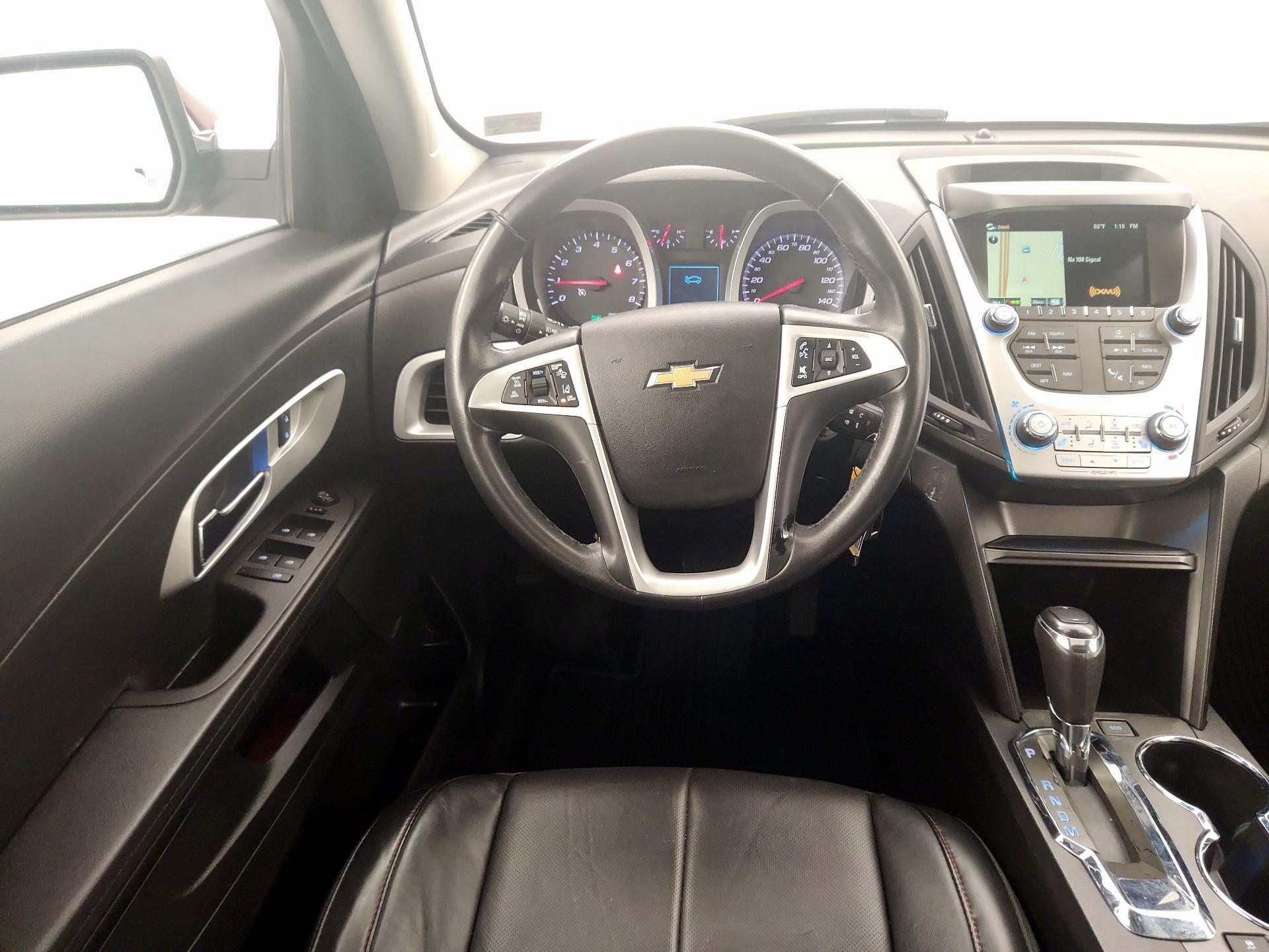 Thumbnail: 2017 Chevrolet Equinox - 10