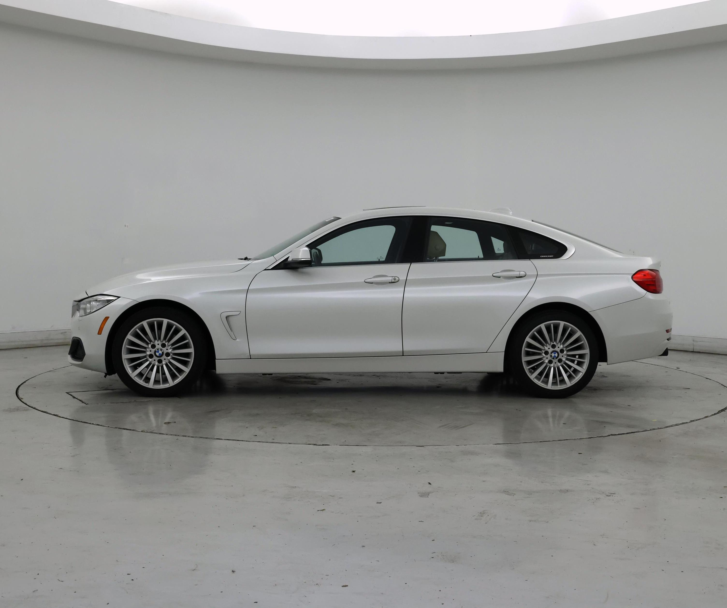 Thumbnail: 2016 BMW 4 Series - 3
