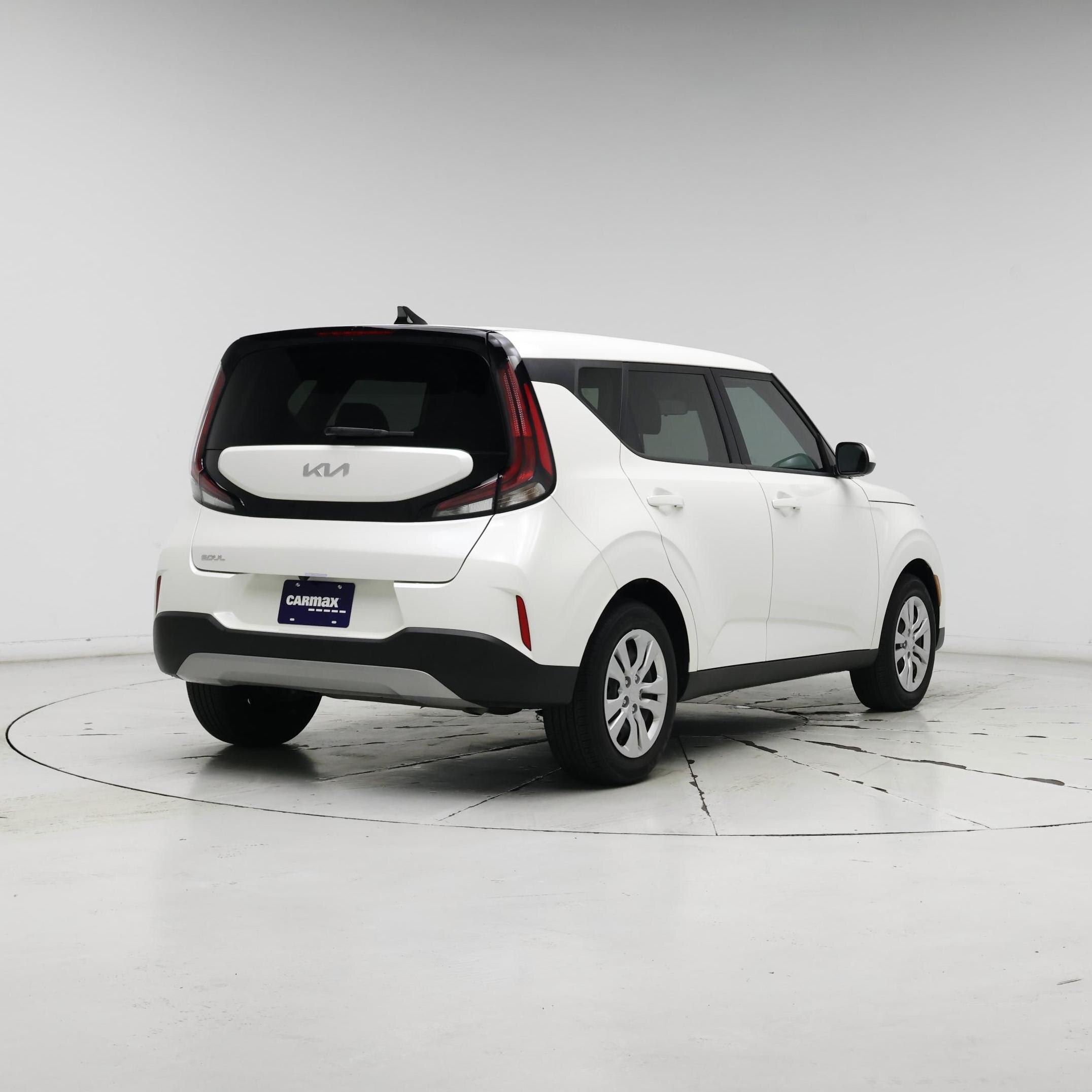 Thumbnail: 2023 Kia Soul - 8