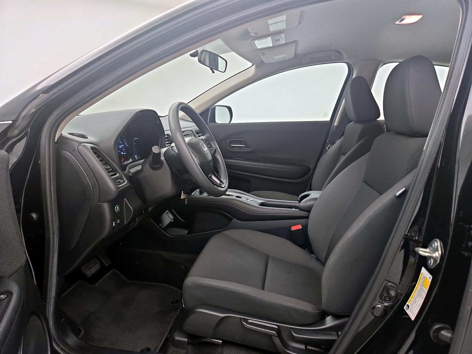 Thumbnail: 2019 Honda HR-V - 11