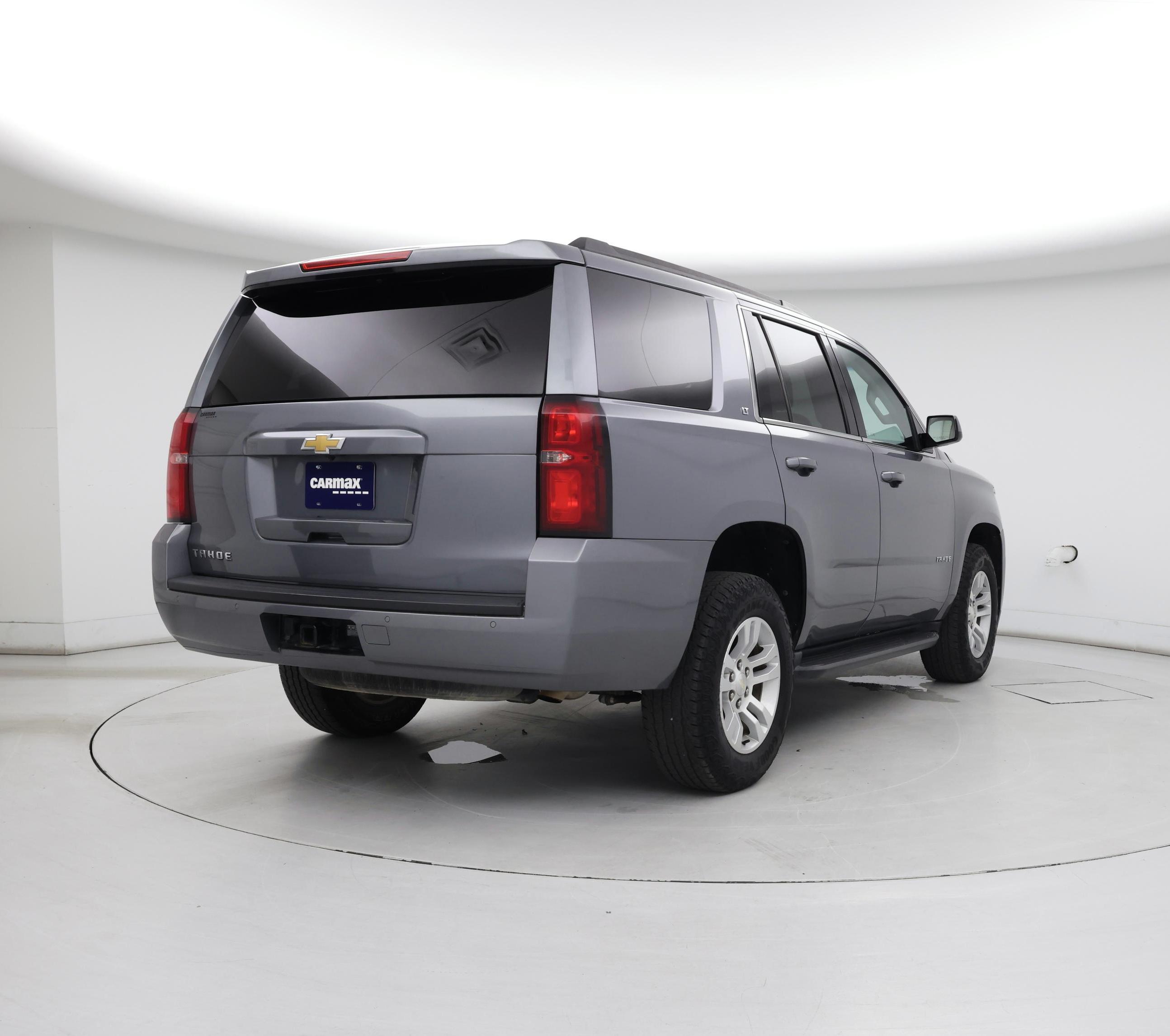 Thumbnail: 2019 Chevrolet Tahoe - 8