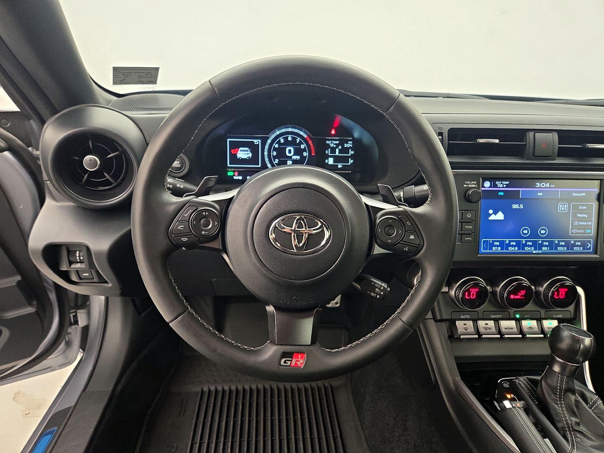 Thumbnail: 2023 Toyota GR86 - 10