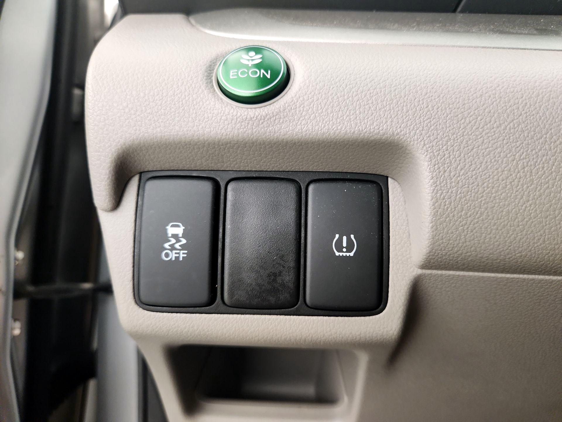 Thumbnail: 2014 Honda CR-V - 13