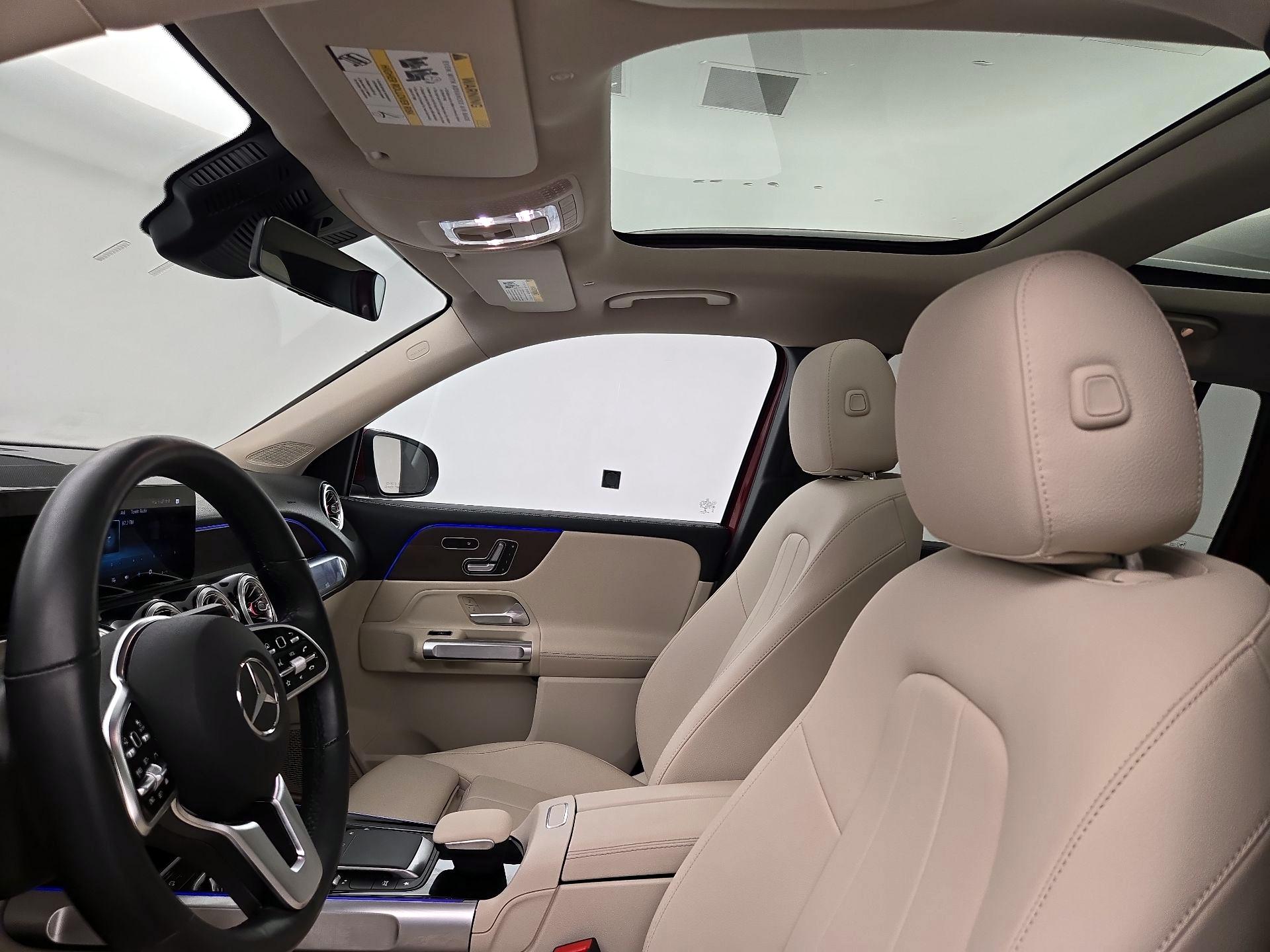 Thumbnail: 2023 Mercedes-Benz GLB - 20