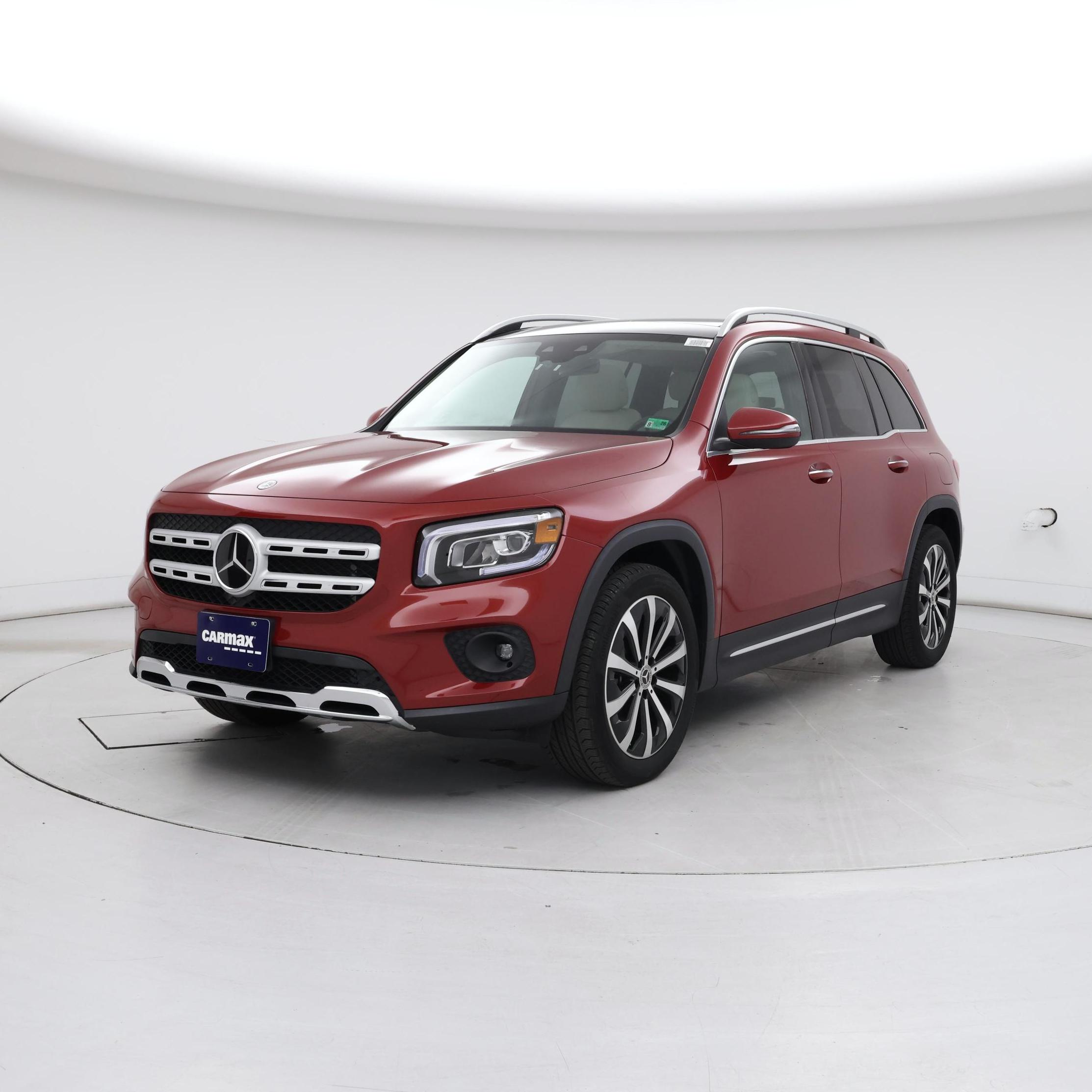 Thumbnail: 2023 Mercedes-Benz GLB - 4